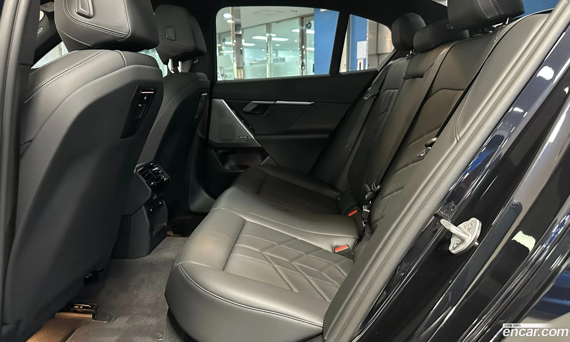 BMW 5 Series 2025 — 6