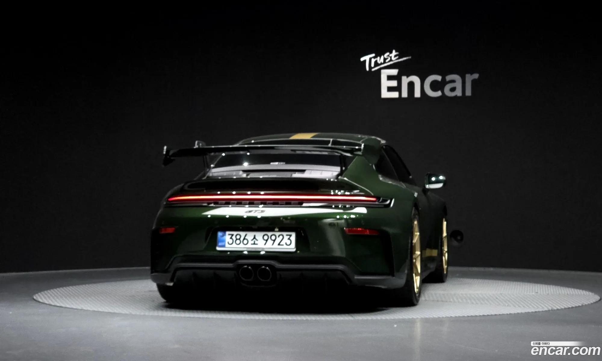 Porsche 911 2026 — 12