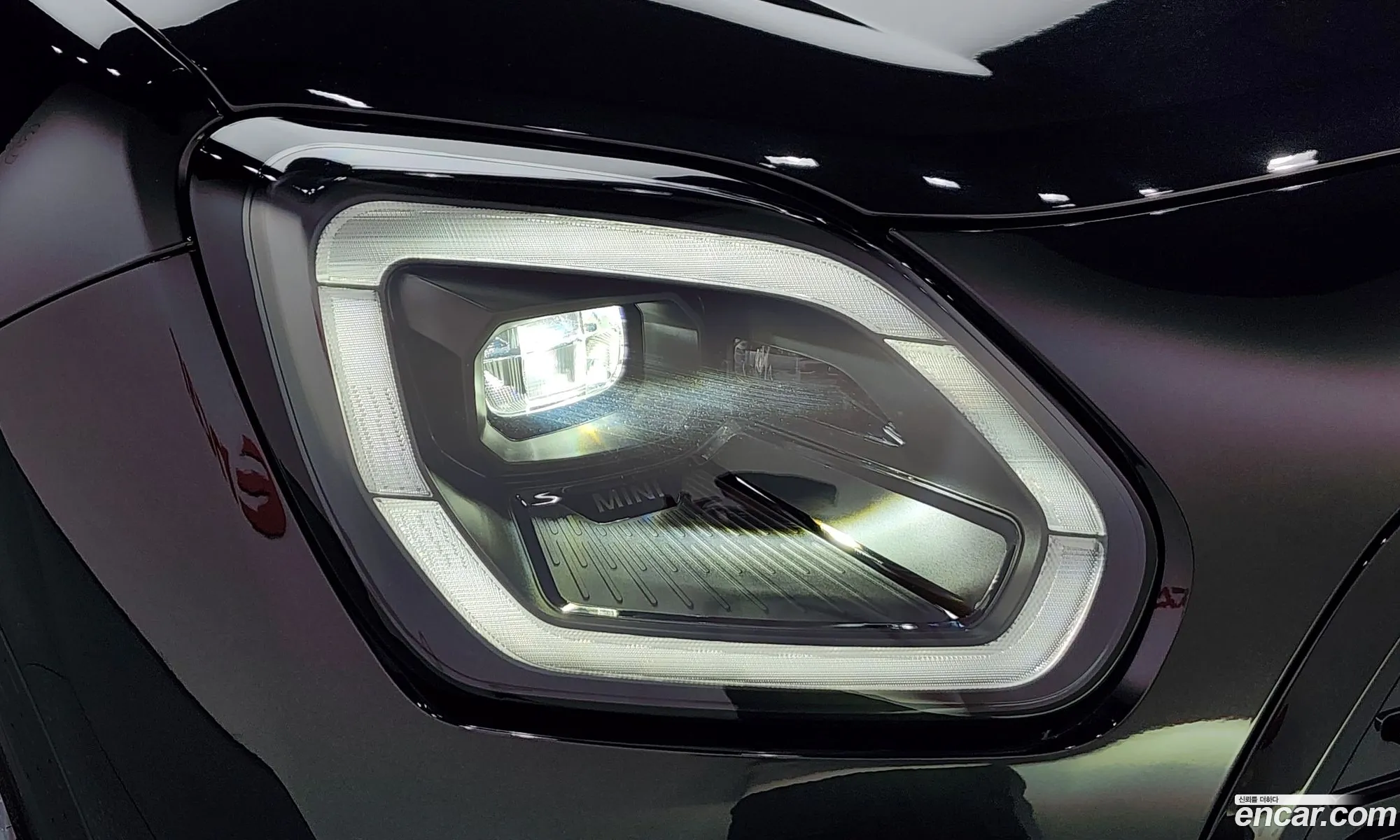 Mini Cooper S Countryman 2024 — 28