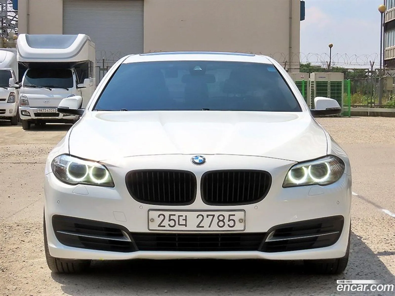 BMW 5 Series 2014 — 17