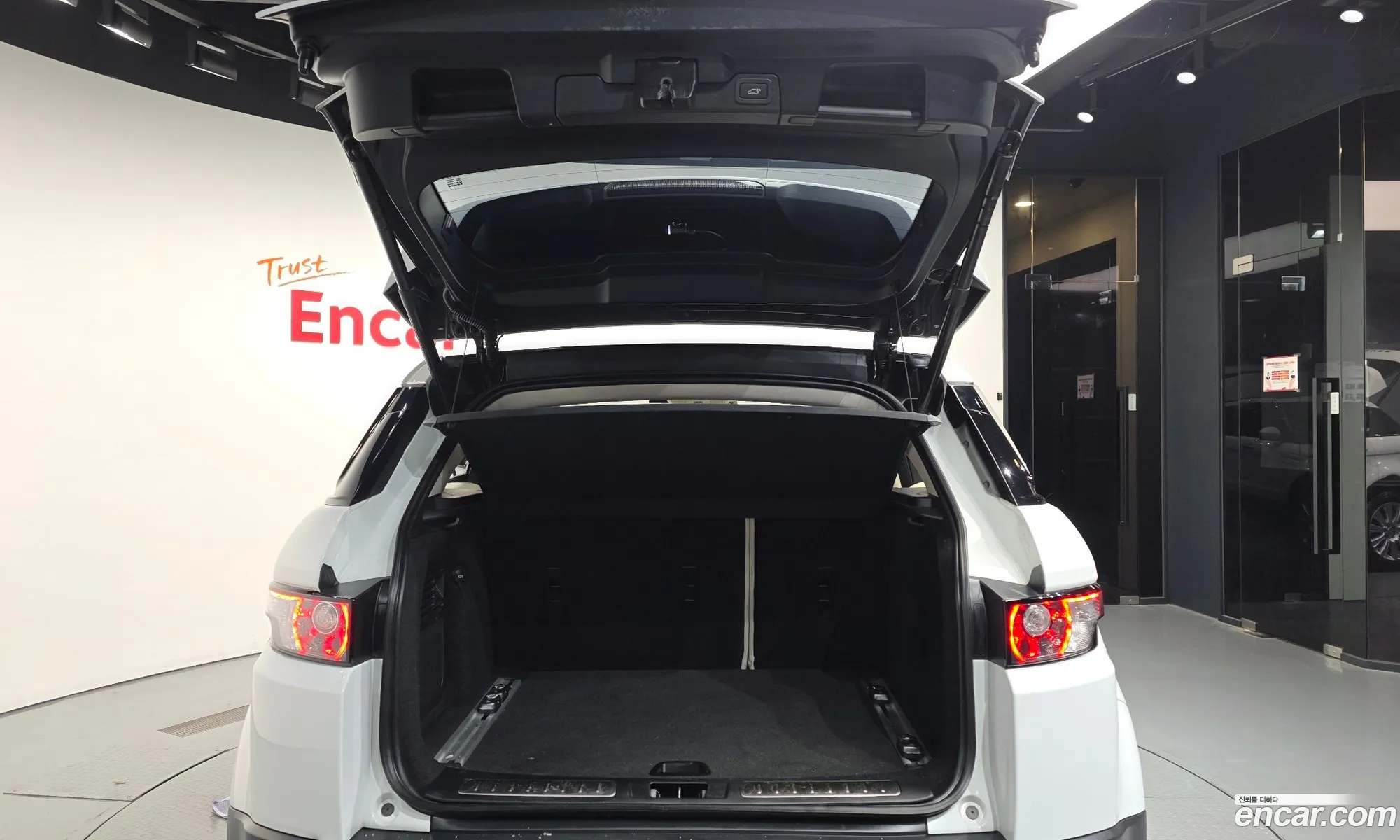 Land Rover Range Rover Evoque 2015 SALVA2BE7FH054115 — 18