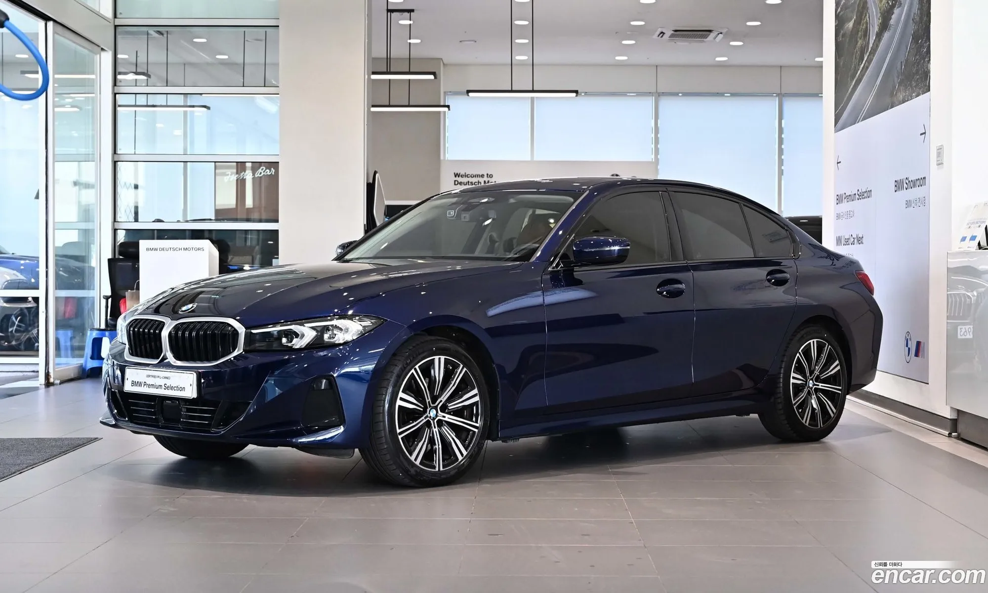 BMW 3 Series 2025 — 18