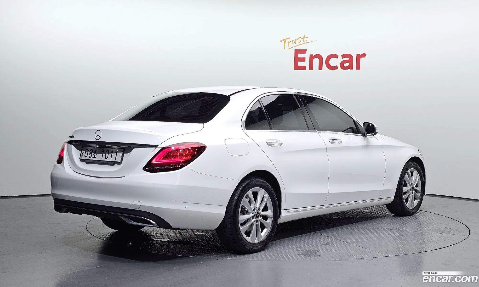 Mercedes-Benz C-Class W205 2019 — 15