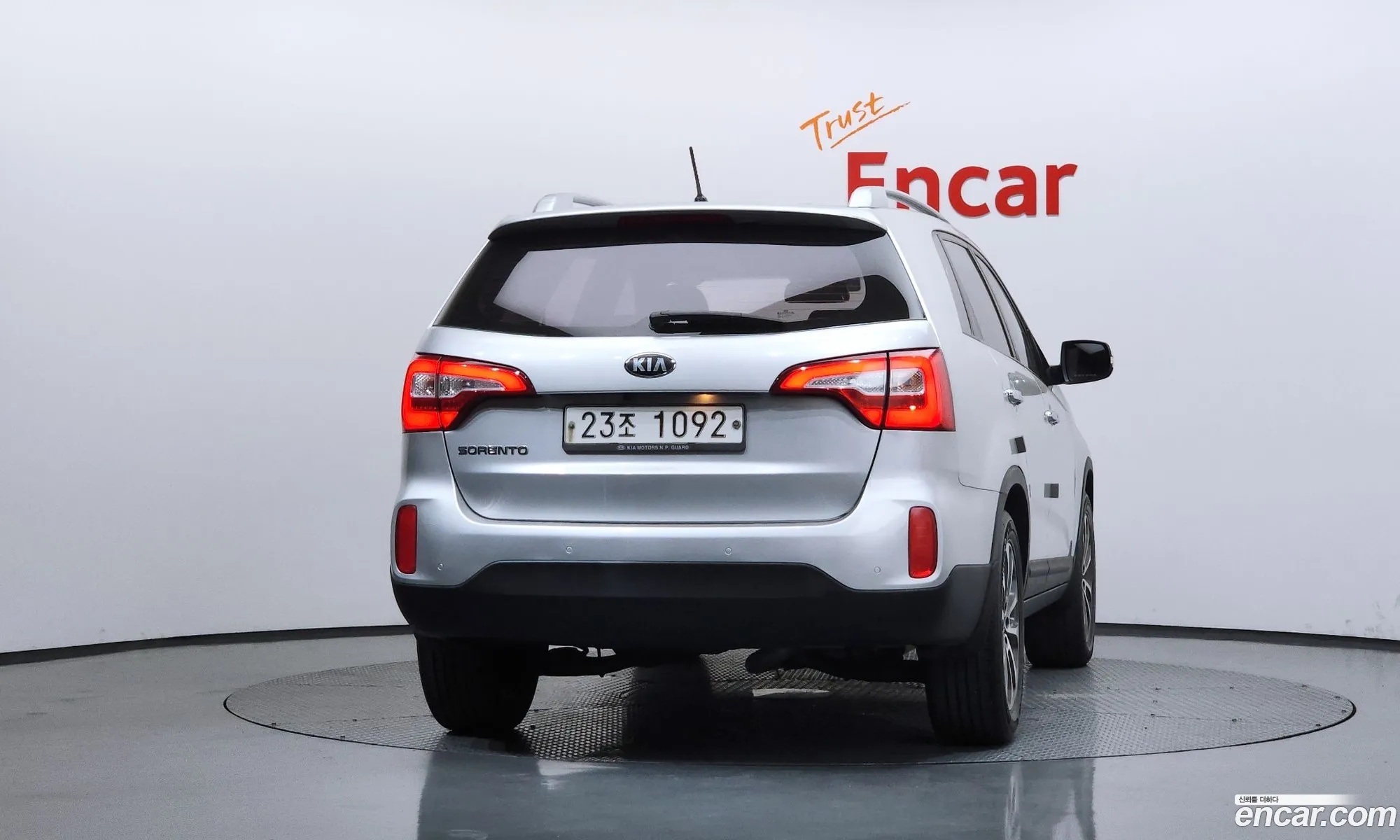 Kia Sorento R 2012 — 3