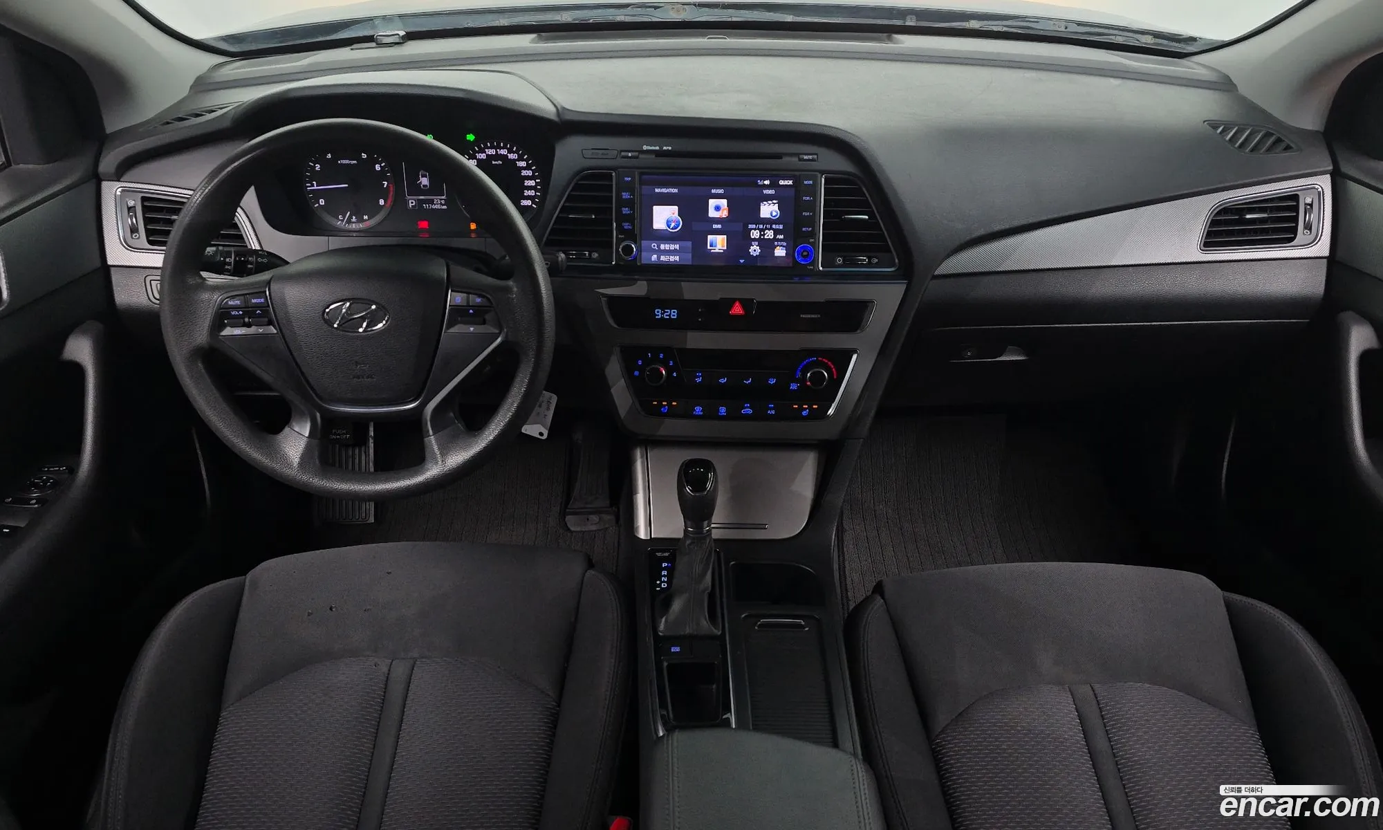 Hyundai LF Sonata 2014 — 2