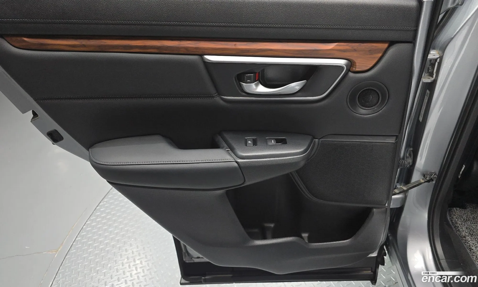 Honda CR-V 2022 — 32