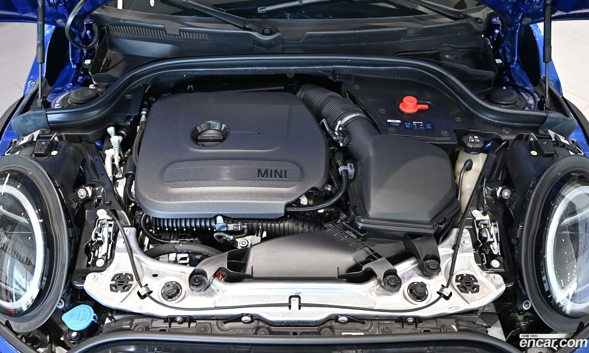 Mini Cooper S 2025 — 4