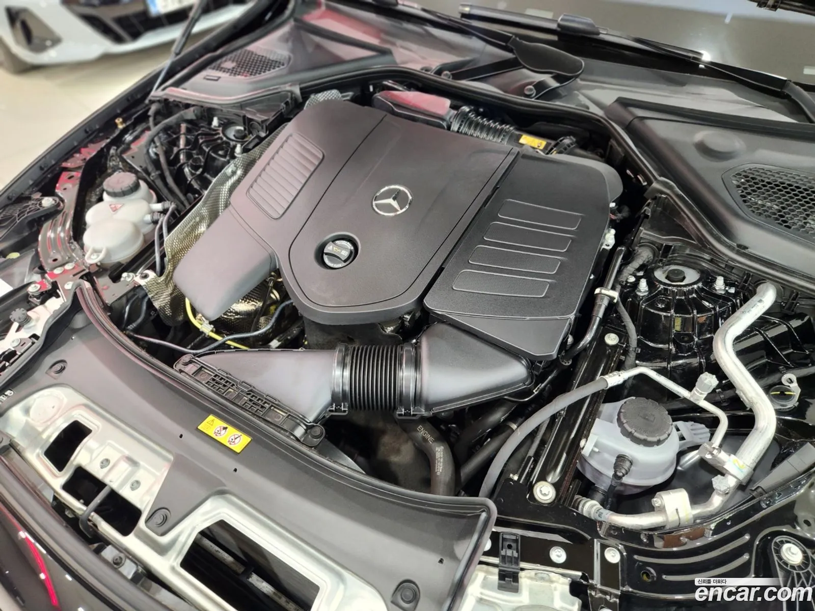 Mercedes-Benz E-Class W214 2025 — 6