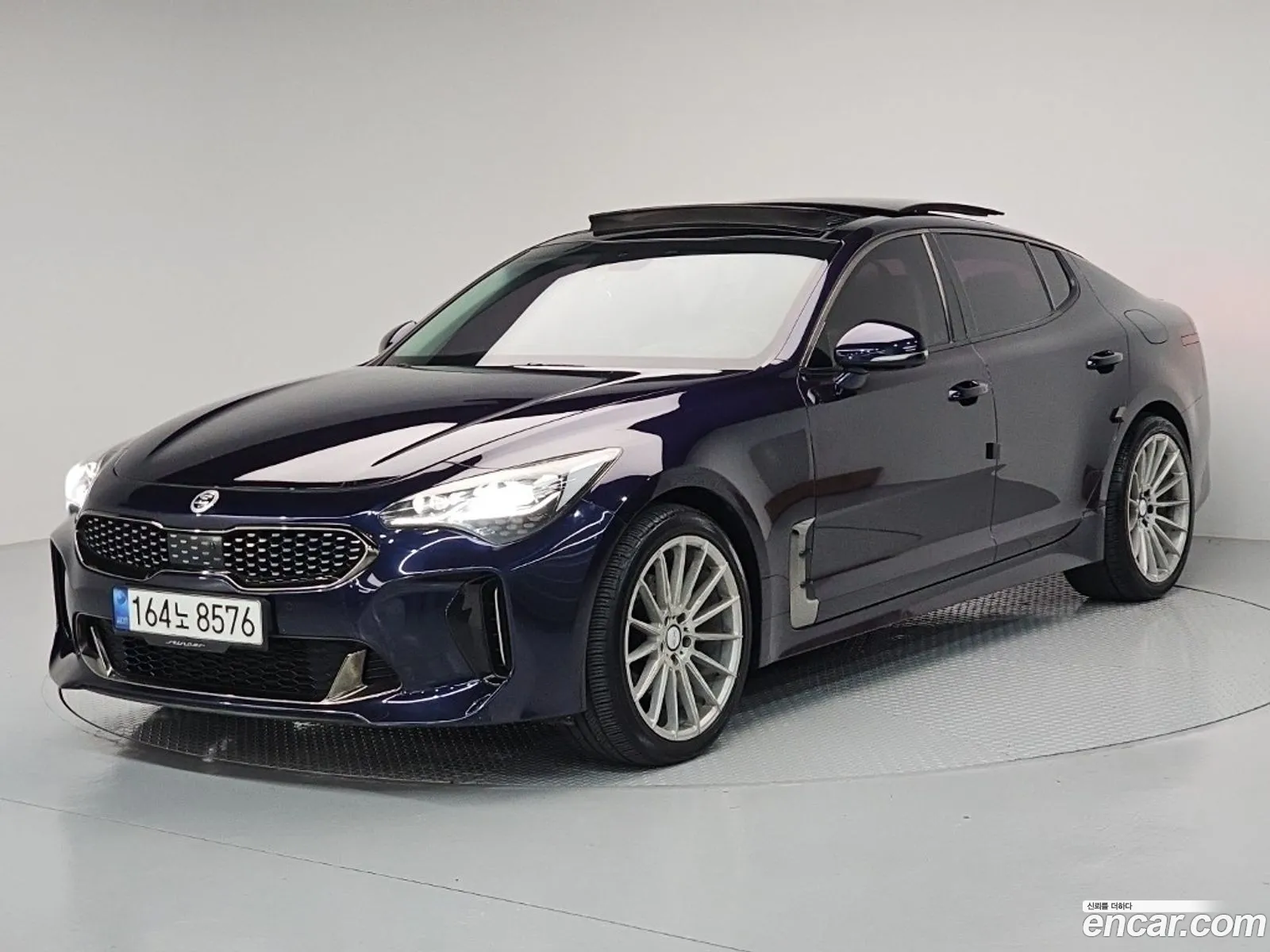 Kia Stinger 2018 — 4