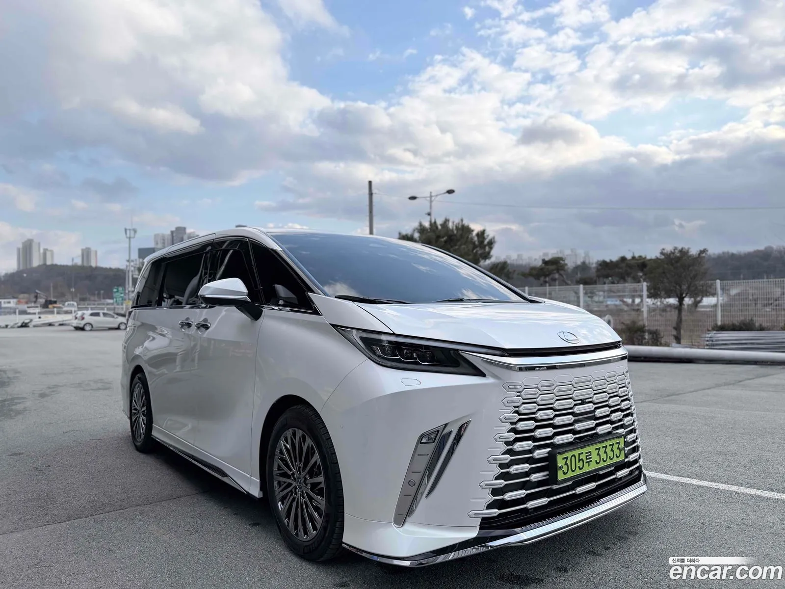Lexus LM 2024 — 7