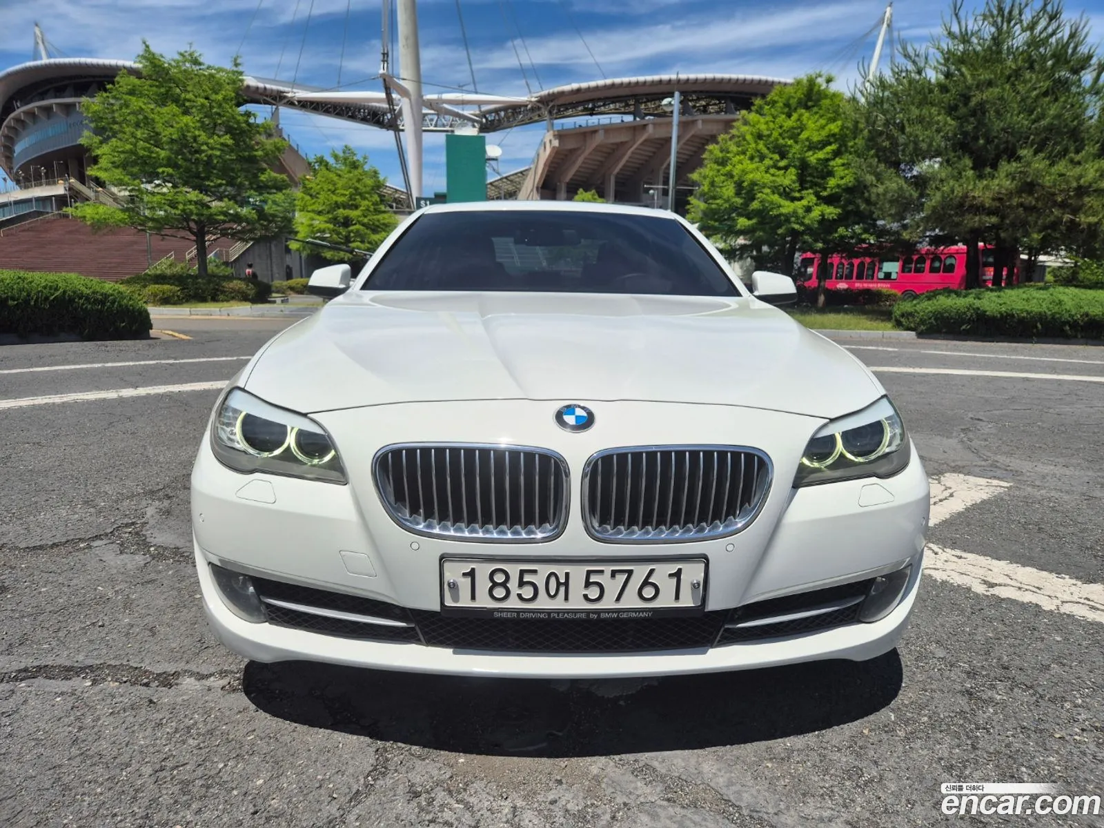 BMW 5 Series 2013 — 19