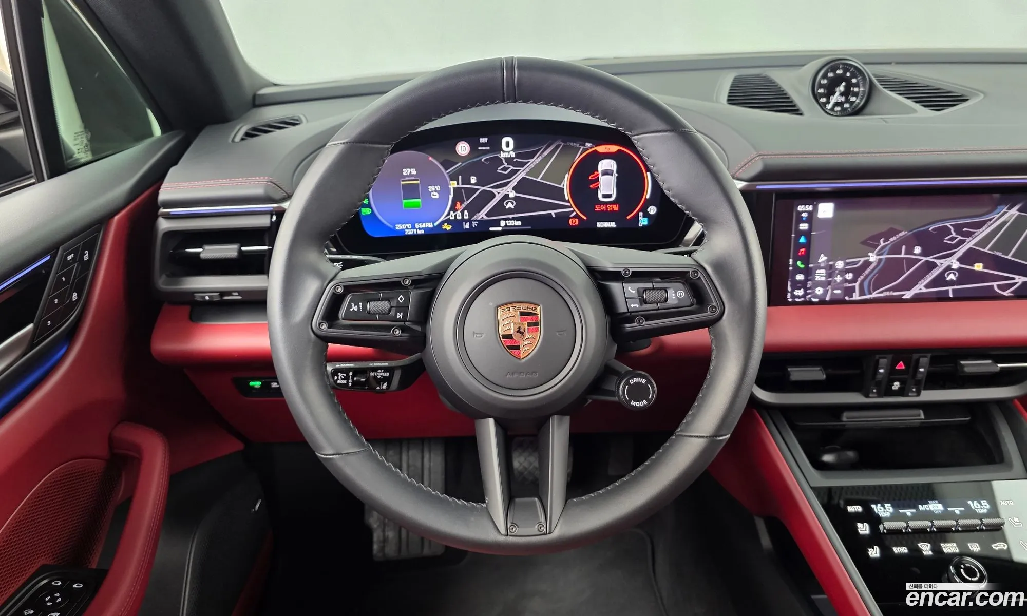 Porsche Macan EV 2025 66666666666666666 — 14