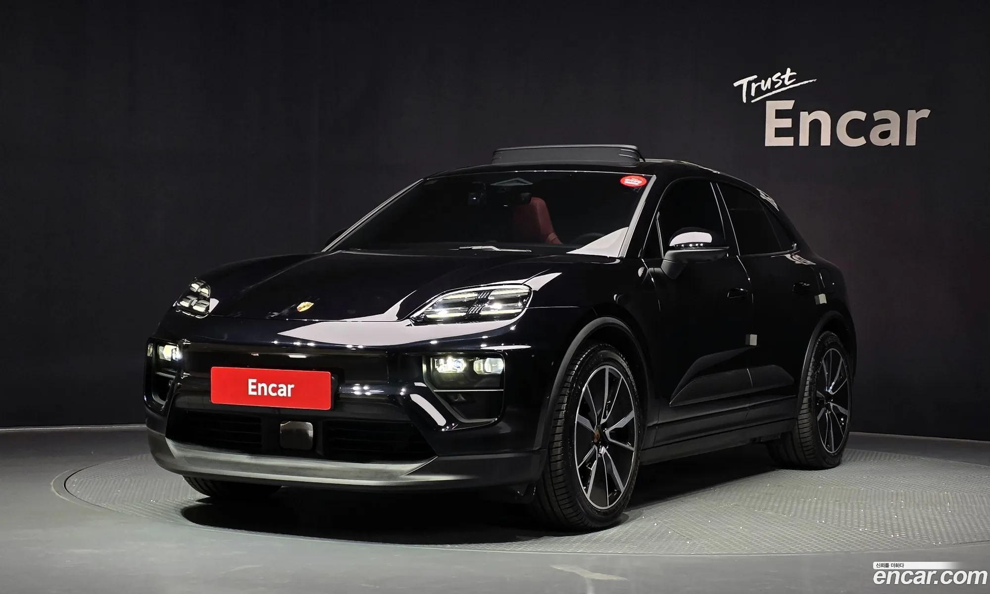 Porsche Macan EV 2025 66666666666666666 — 32