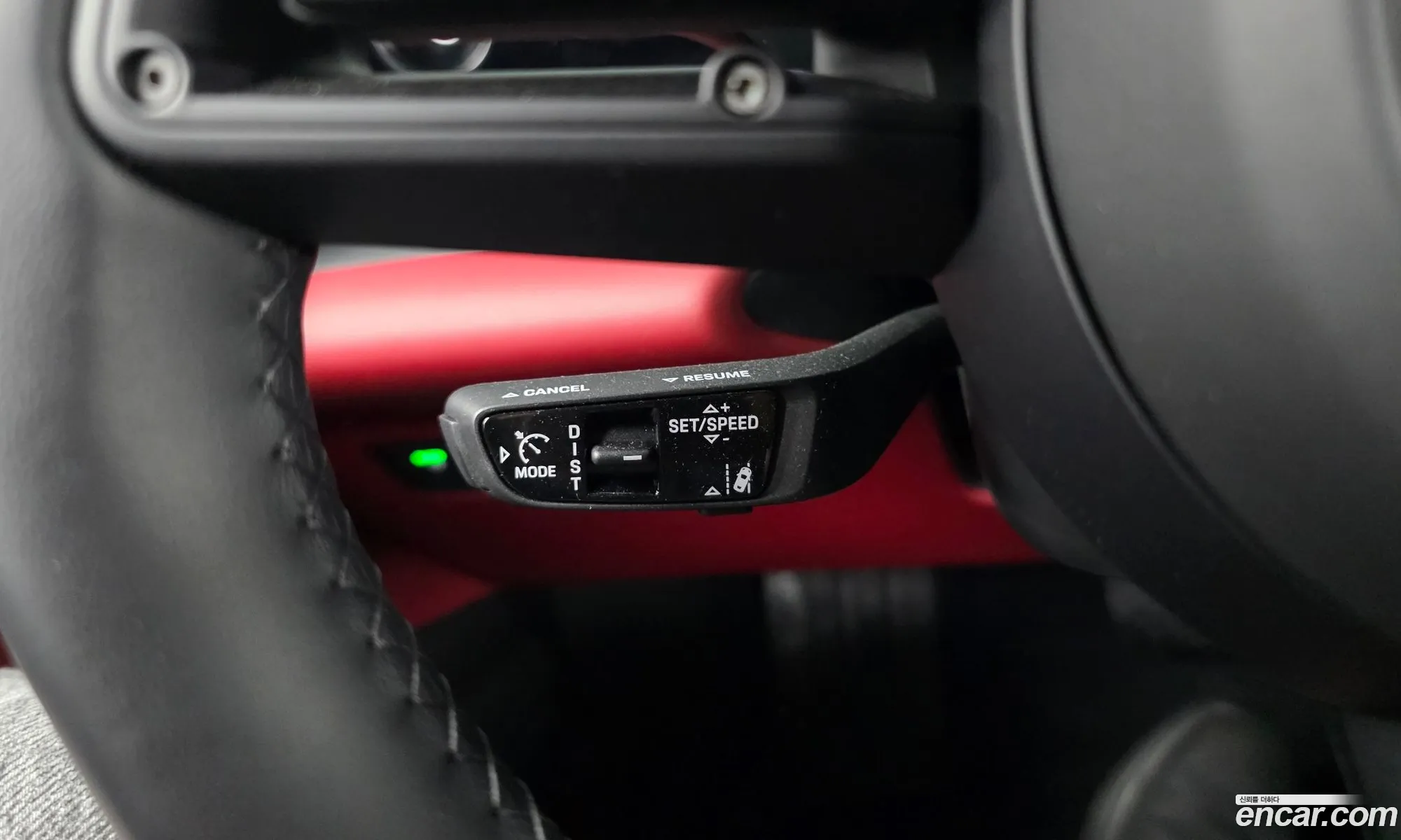 Porsche Macan EV 2025 66666666666666666 — 10