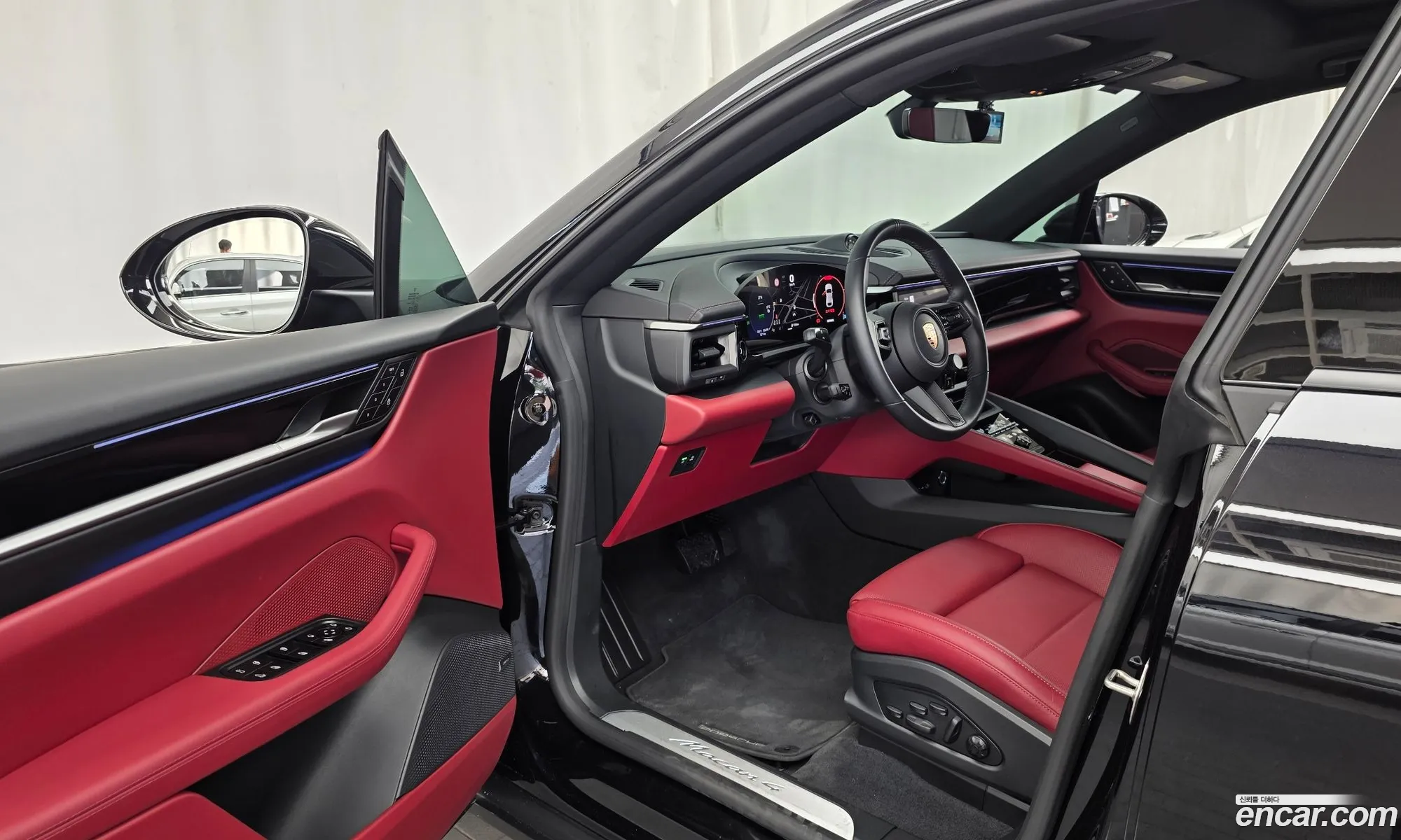 Porsche Macan EV 2025 66666666666666666 — 23