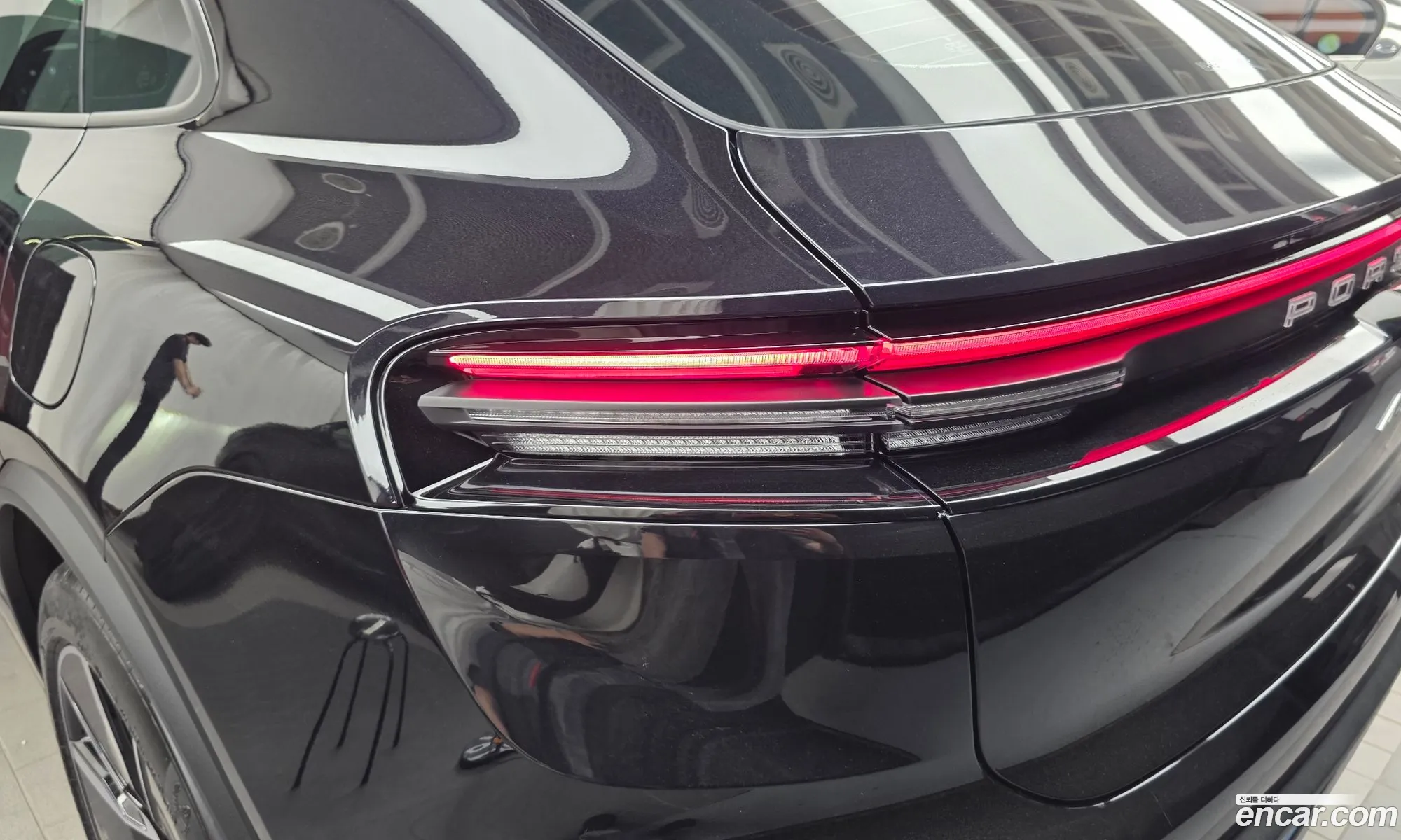 Porsche Macan EV 2025 66666666666666666 — 13