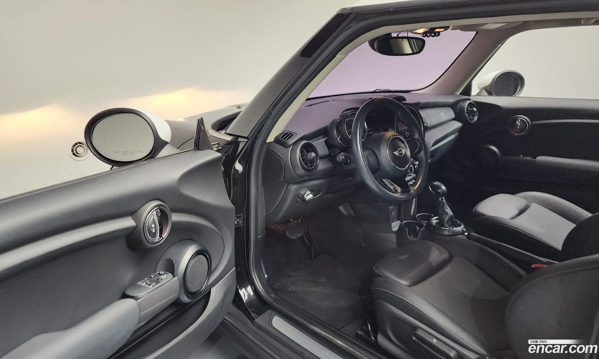Mini Cooper 2016 WMWXP5103G3A98679 — 8