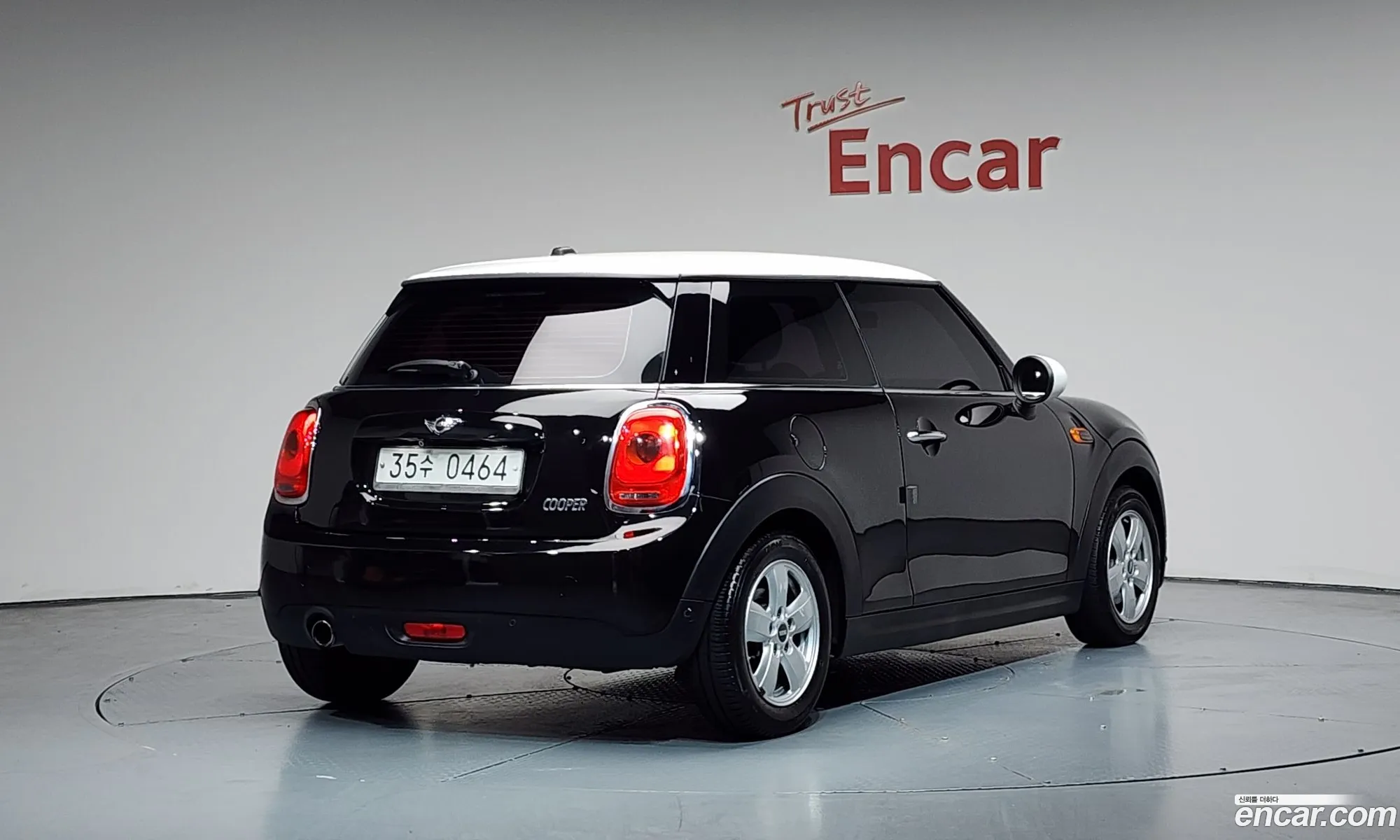 Mini Cooper 2016 WMWXP5103G3A98679 — 17