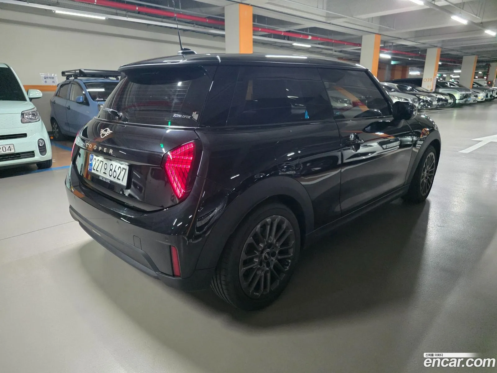 Mini Cooper C 2024 — 3