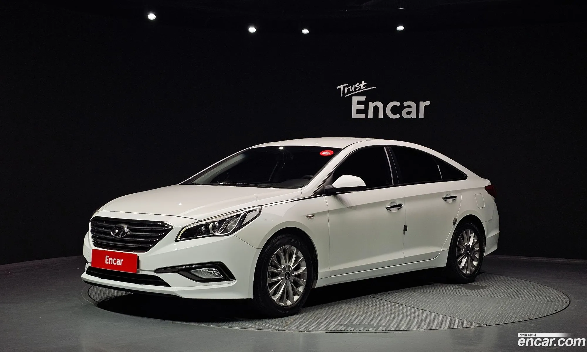 Hyundai LF Sonata 2016 — 2