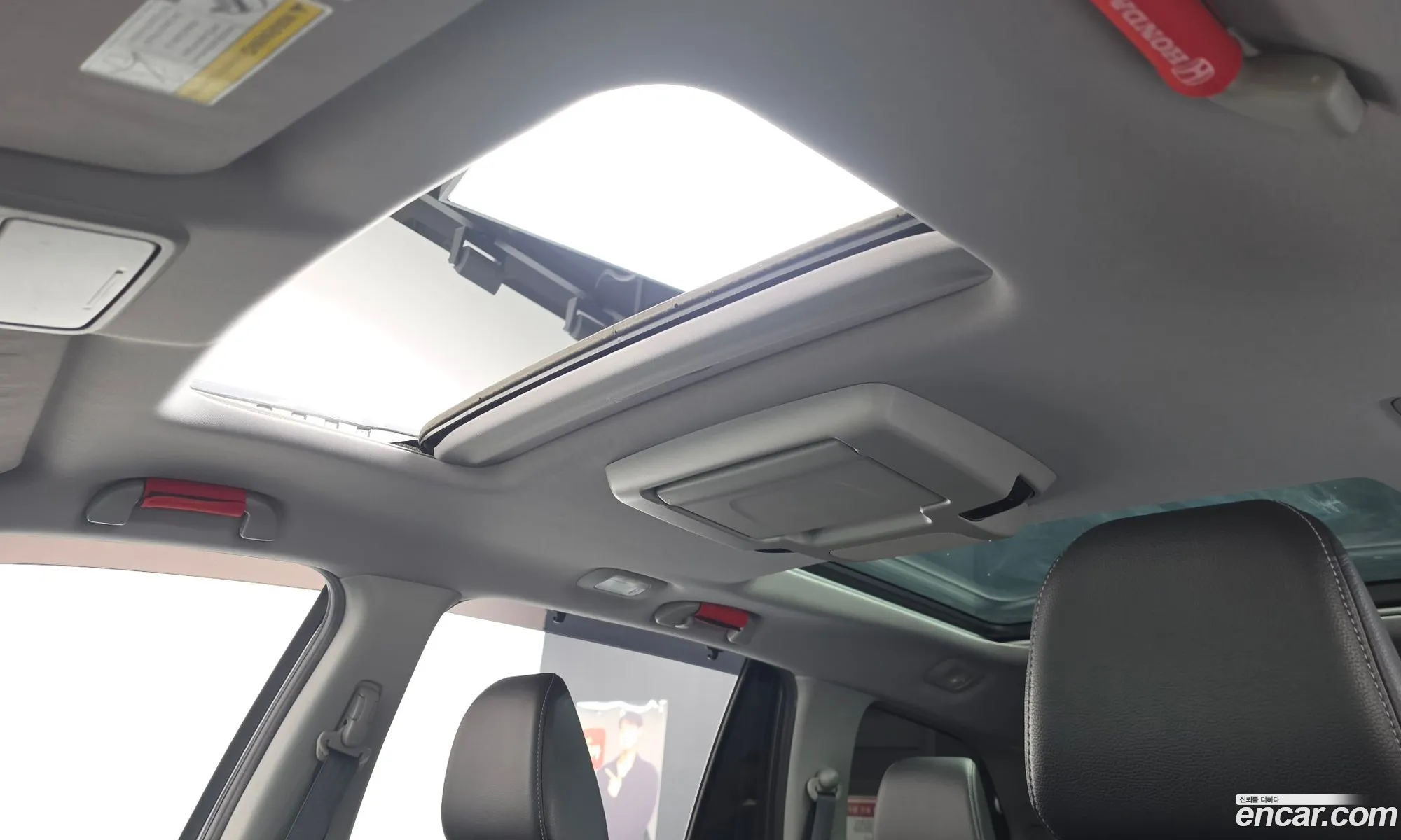 Honda Pilot 2019 5FNYF6800KB200501 — 27