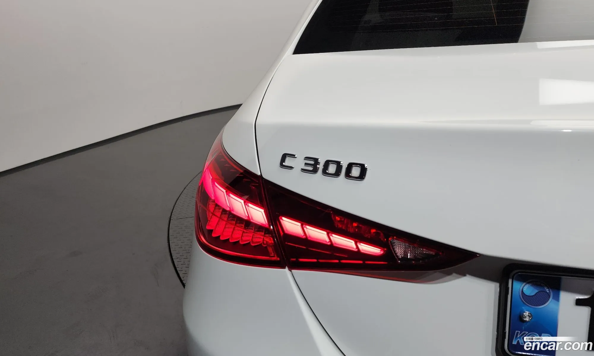 Mercedes-Benz C-Class W206 2024 — 28