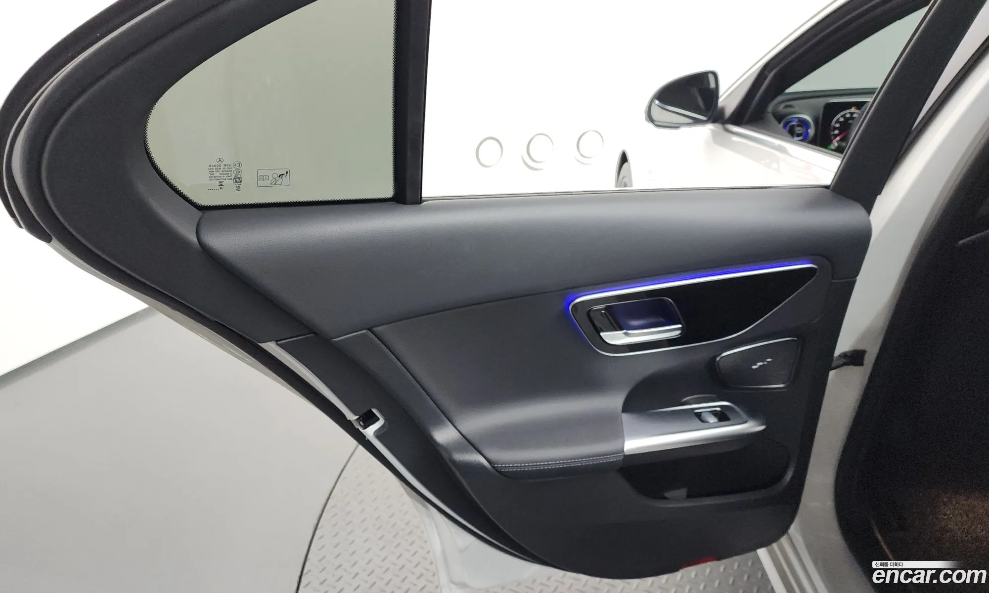 Mercedes-Benz C-Class W206 2024 — 3