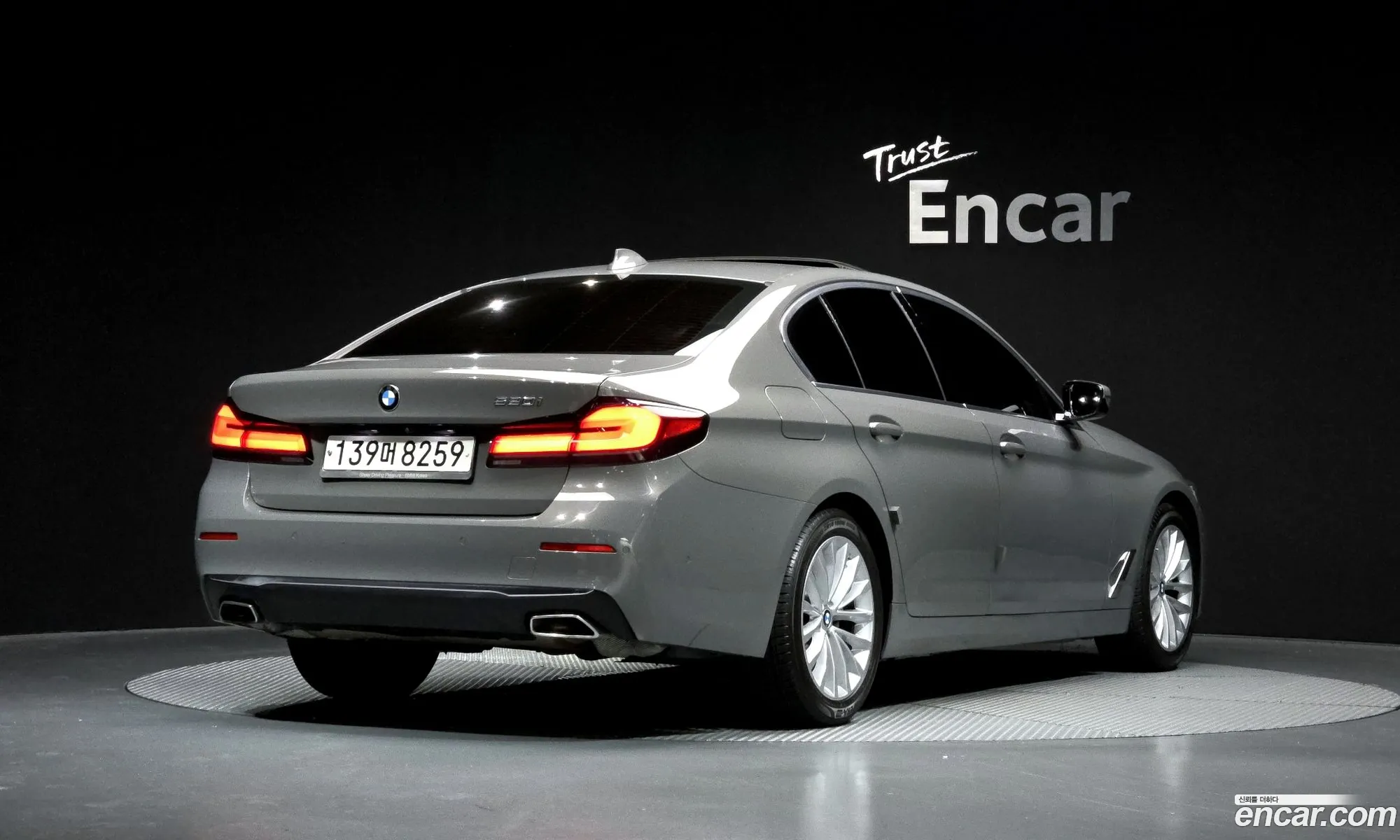 BMW 5 Series 2020 — 18