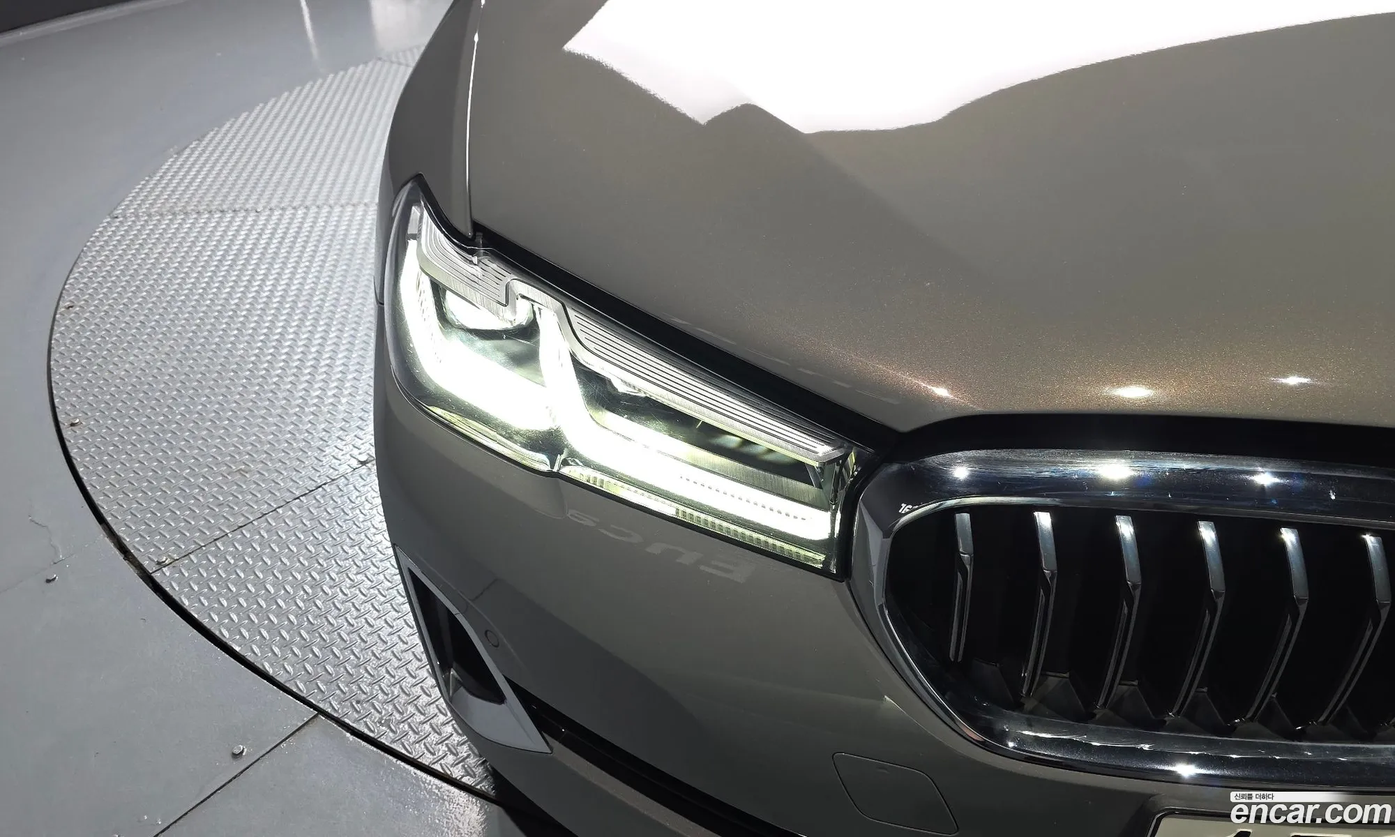 BMW 5 Series 2020 — 8