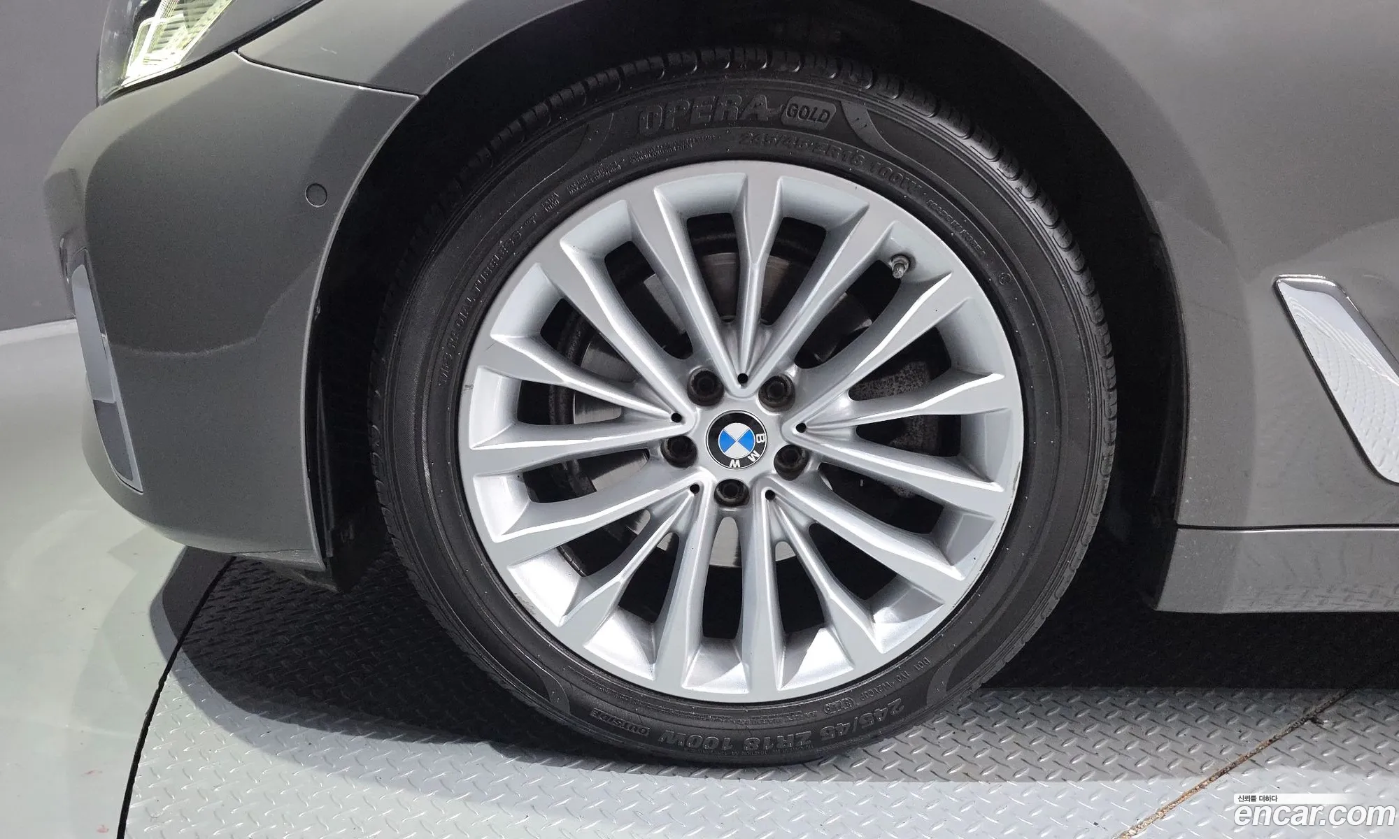 BMW 5 Series 2020 — 3