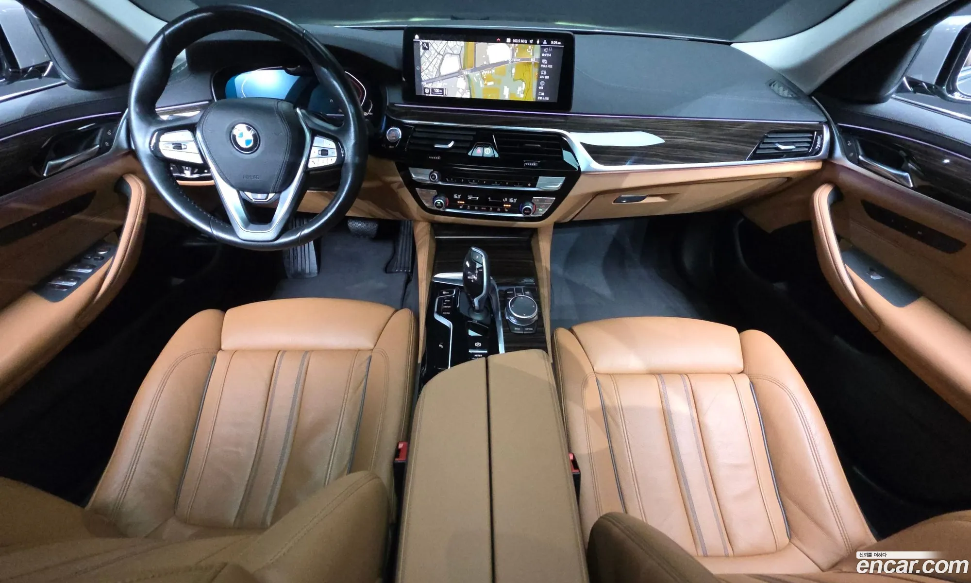 BMW 5 Series 2020 — 7