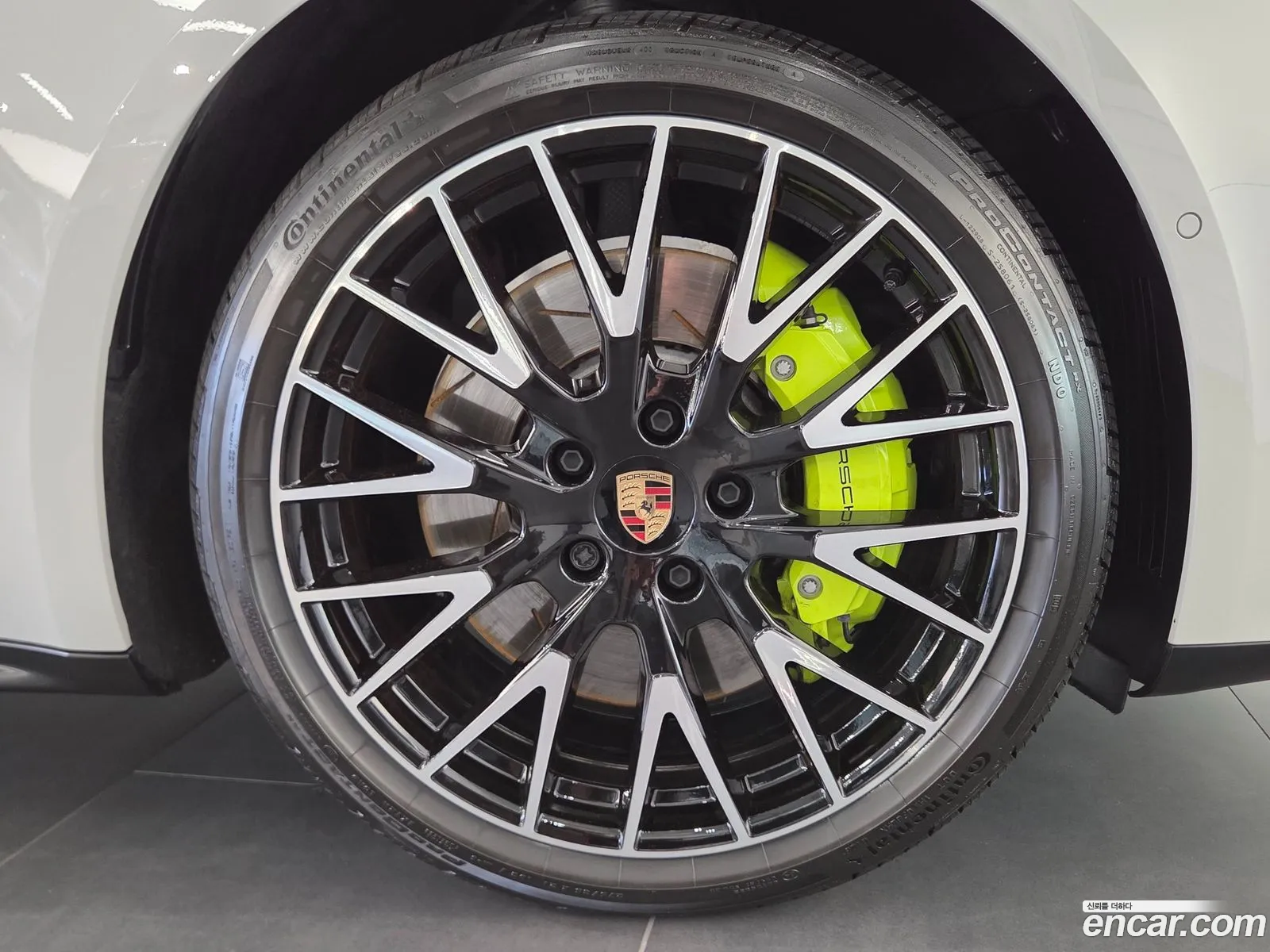 Porsche Panamera 2025 — 3