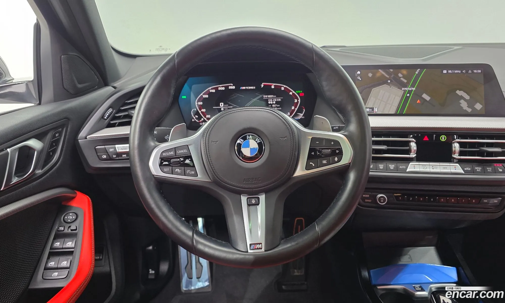 BMW 1 Series 2023 — 26