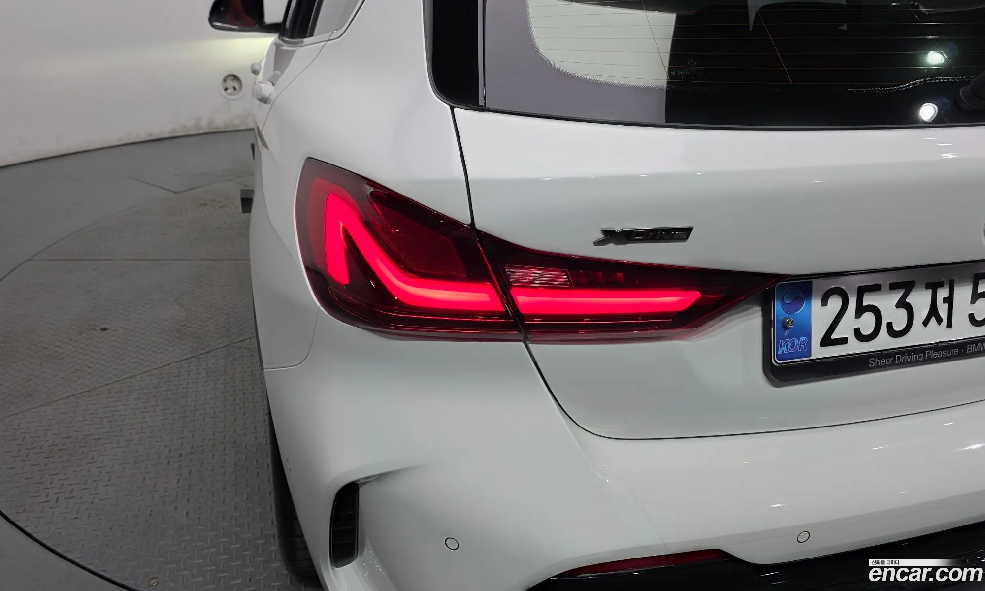 BMW 1 Series 2023 — 16