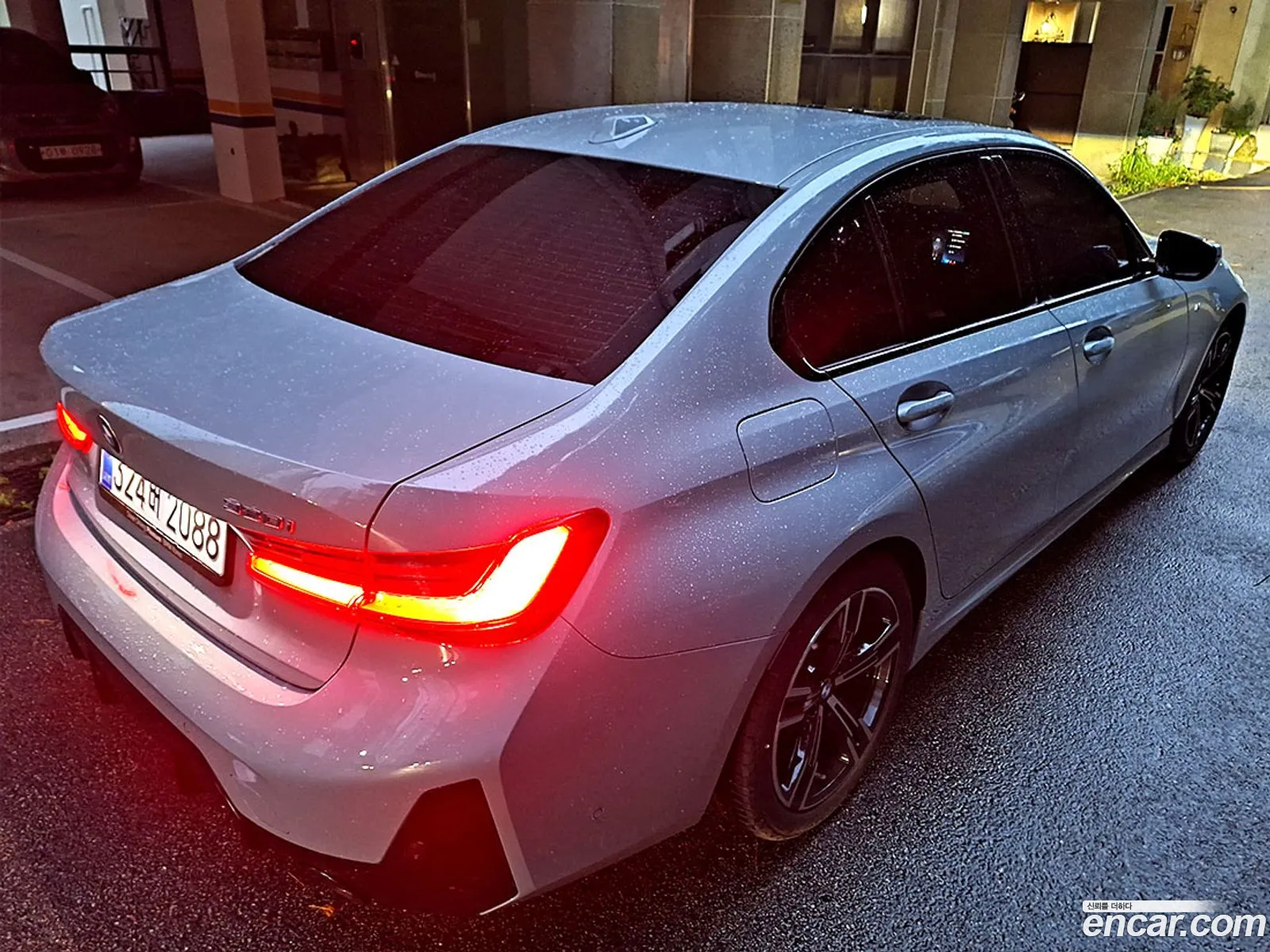 BMW 3 Series 2025 — 16