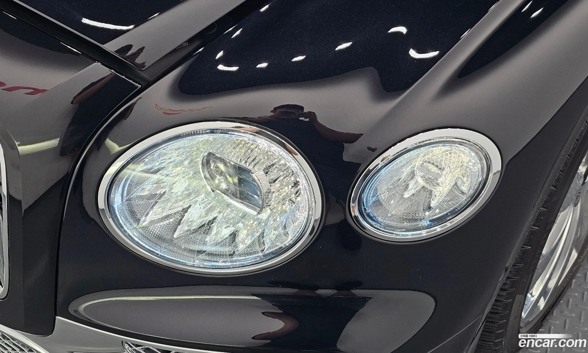 Bentley Flying Spur 2022 SCBBG53S8NC091199 — 32
