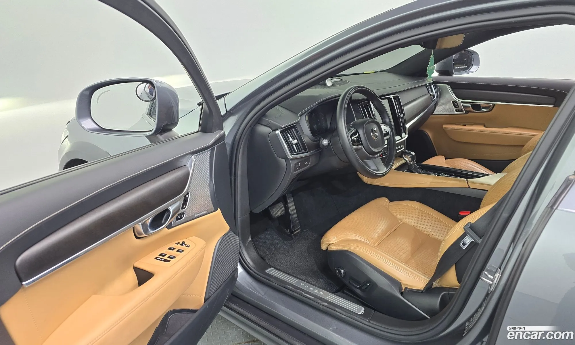 Volvo V90 Cross Country