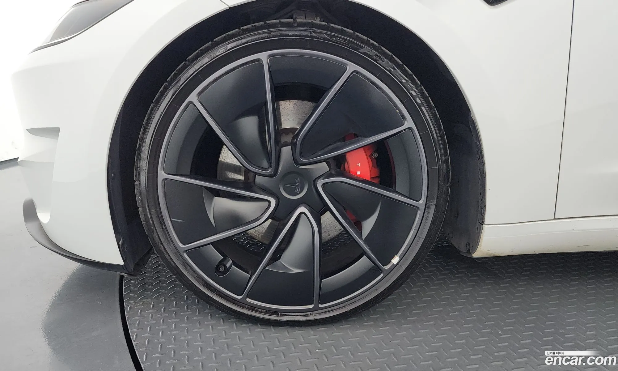 Tesla Model 3 2024 11111111111111111 — 27