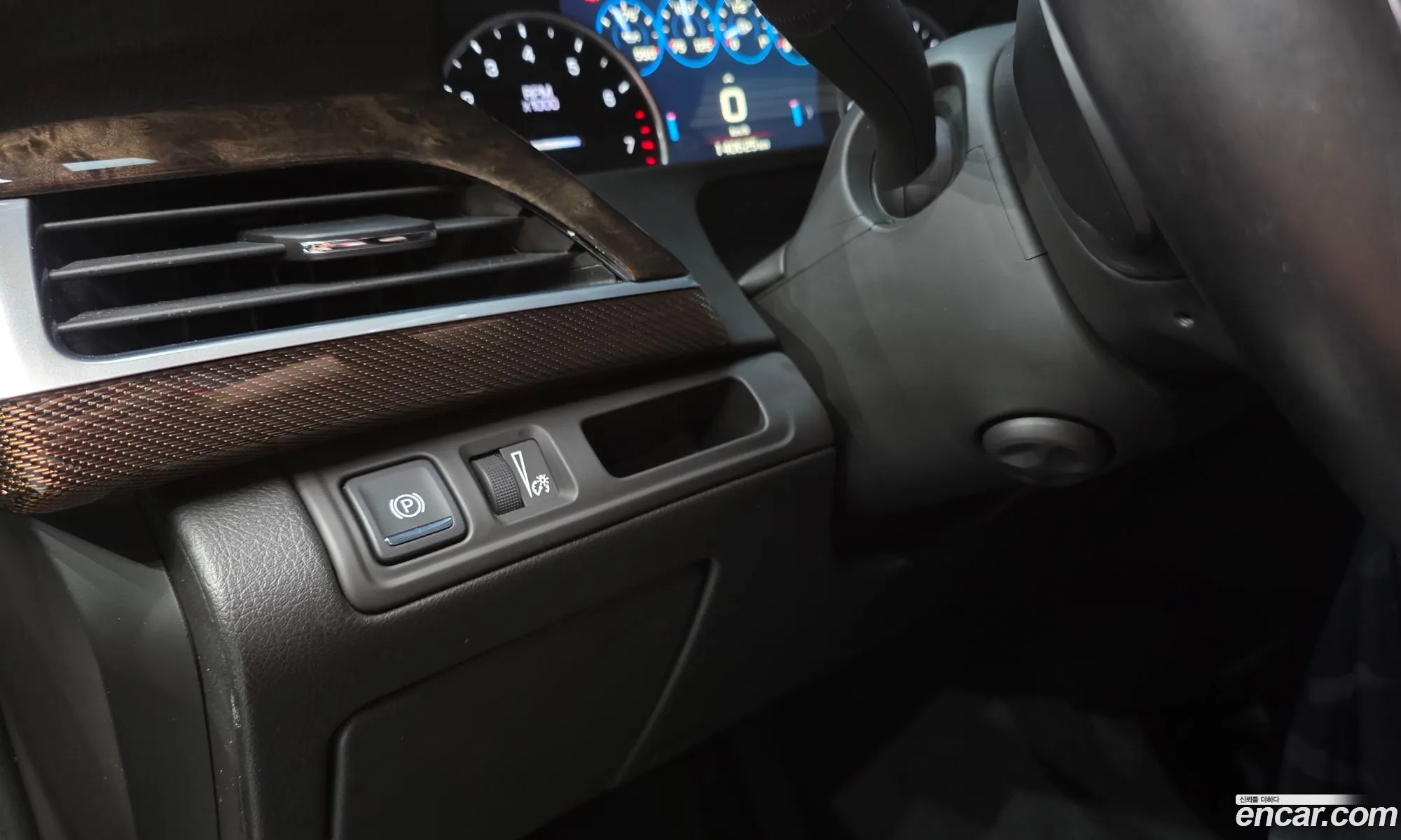 Cadillac CT6 2016 — 16
