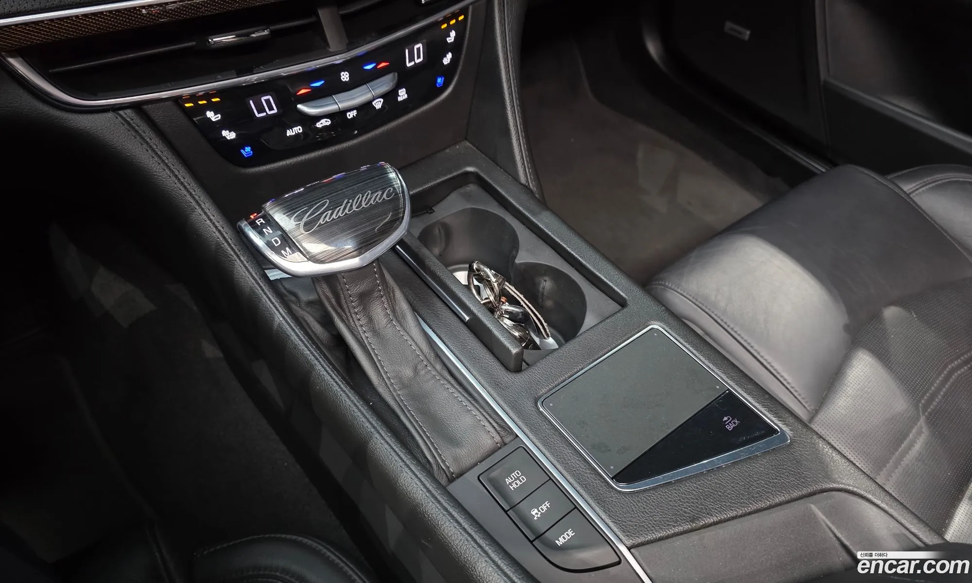 Cadillac CT6 2016 — 20