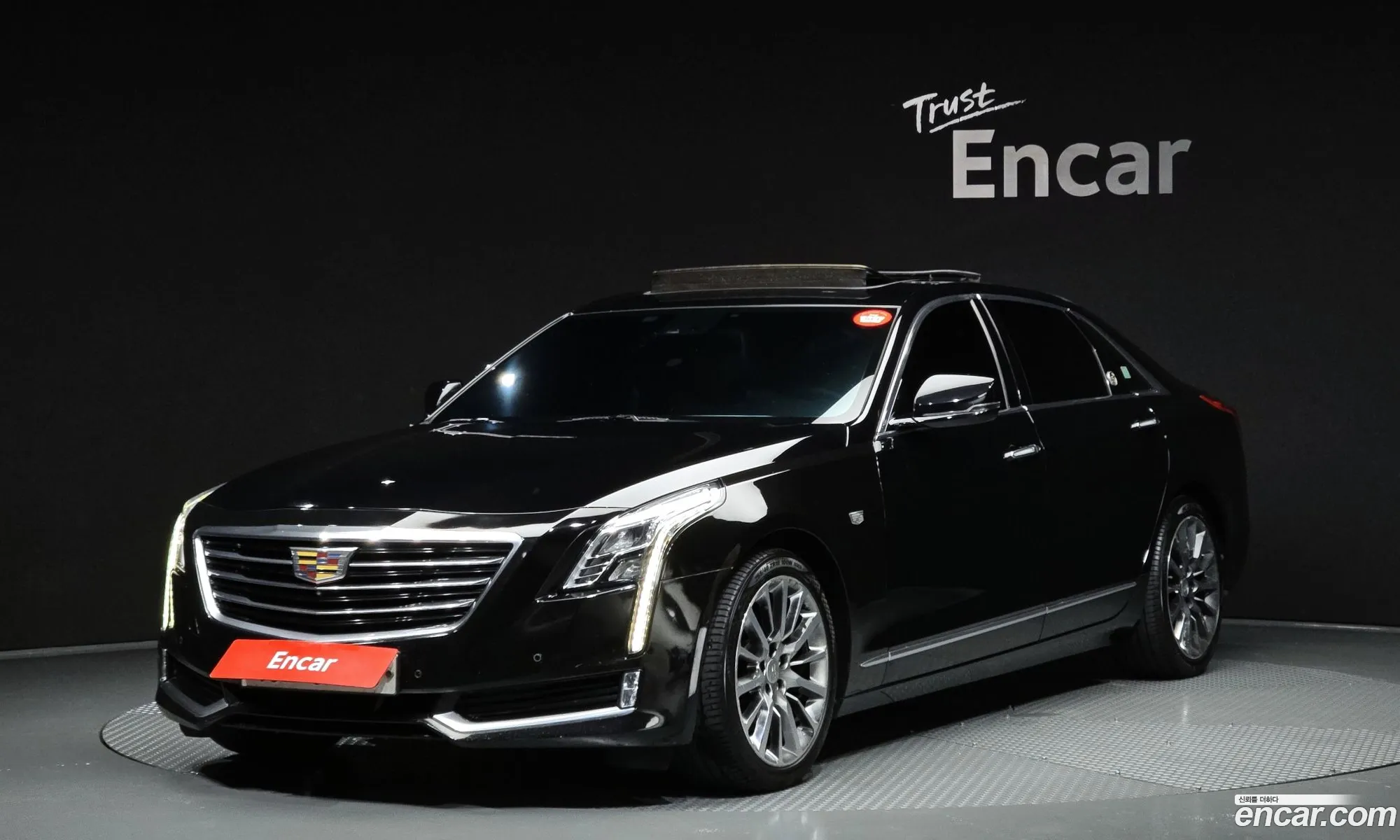Cadillac CT6 2016 — 17