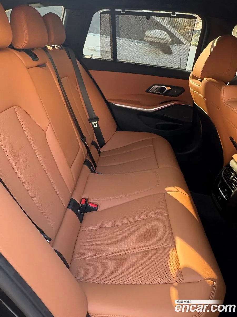 BMW 3 Series 2025 — 5