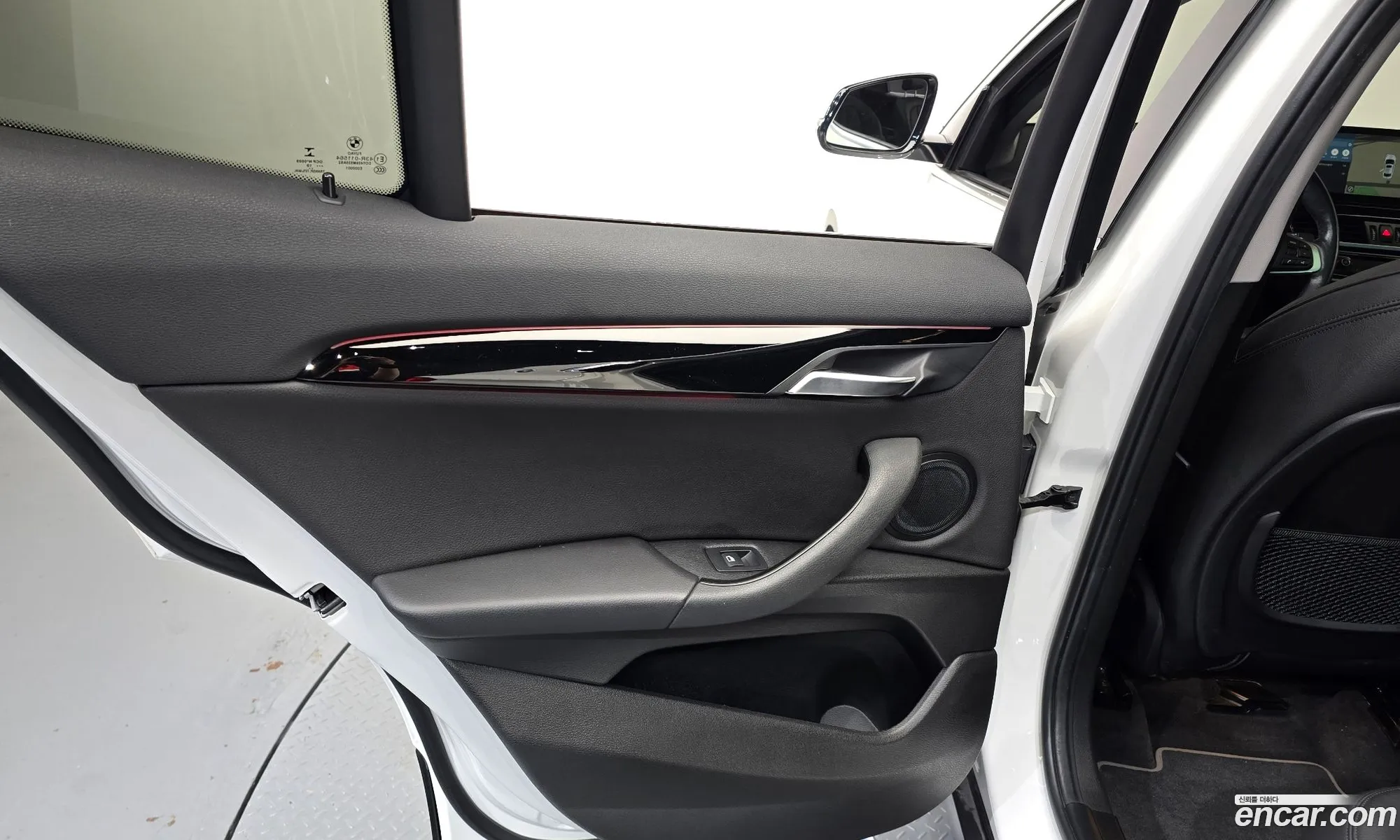 BMW X2 2019 WBA11DF08L5P20148 — 9