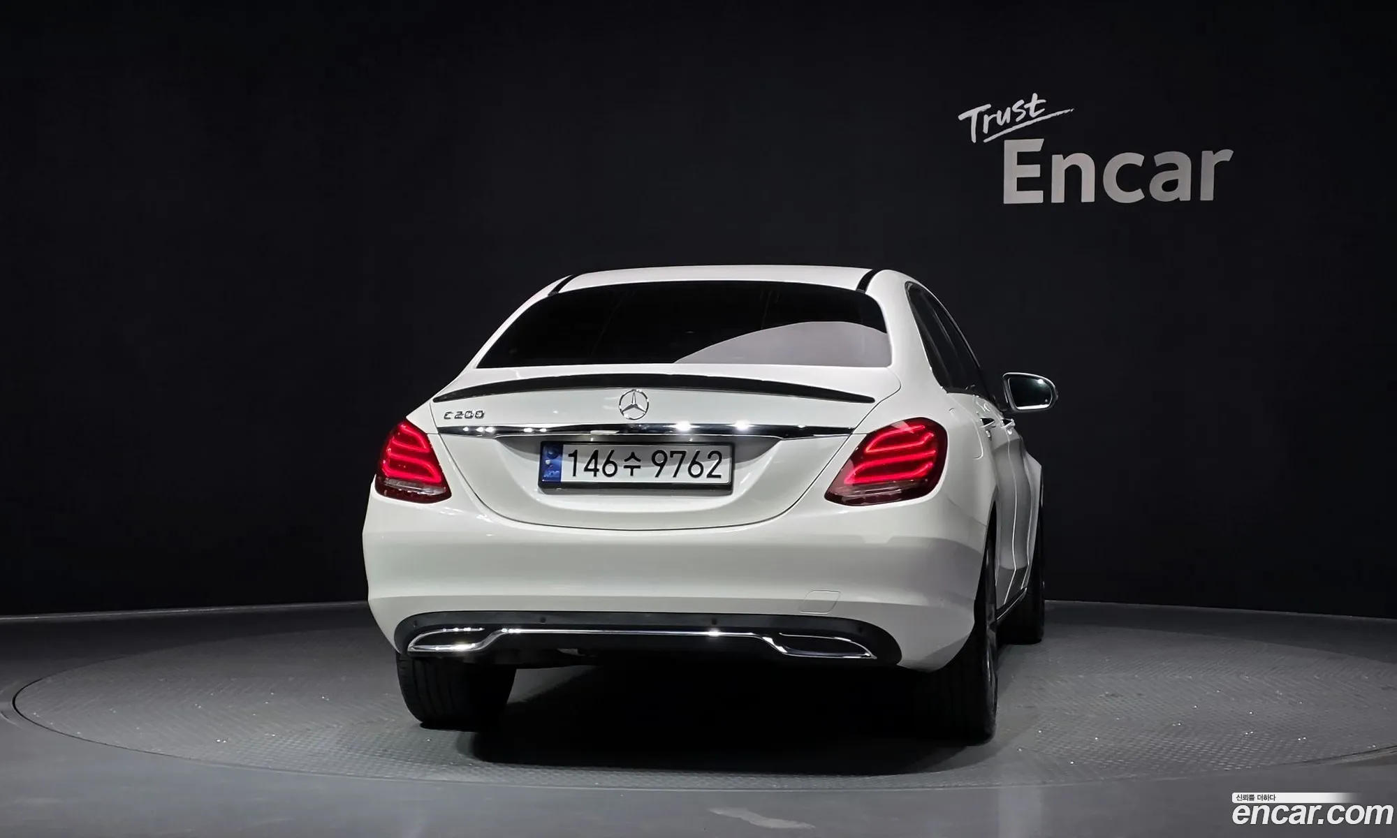 Mercedes-Benz C-Class W205 2017 — 12