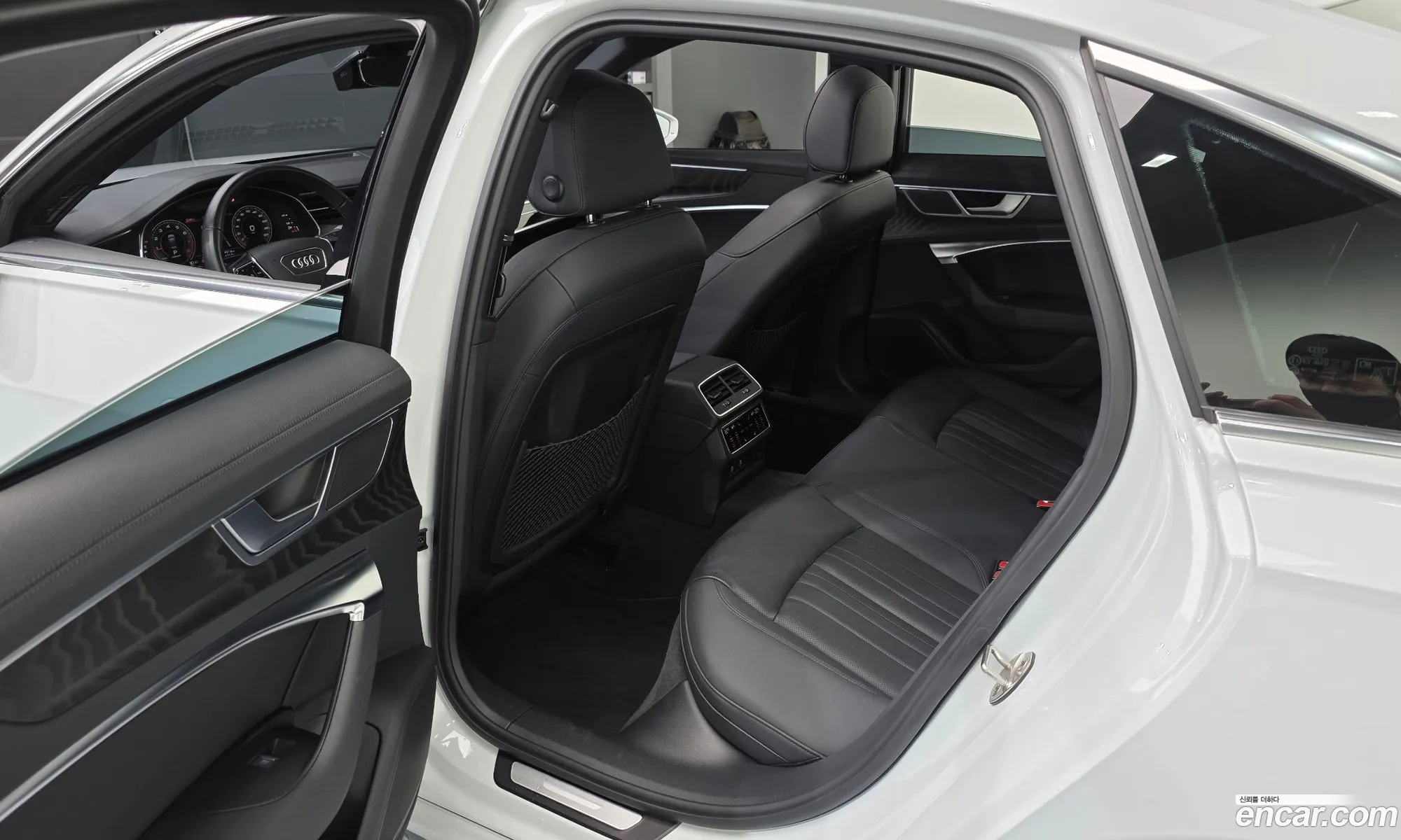 Audi A6 2022 — 8