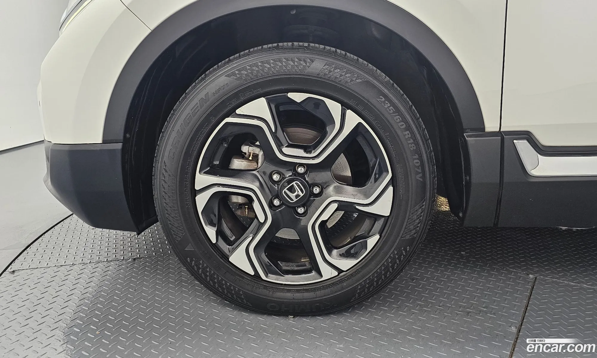 Honda CR-V 2017 5J6RW2890HL522241 — 7