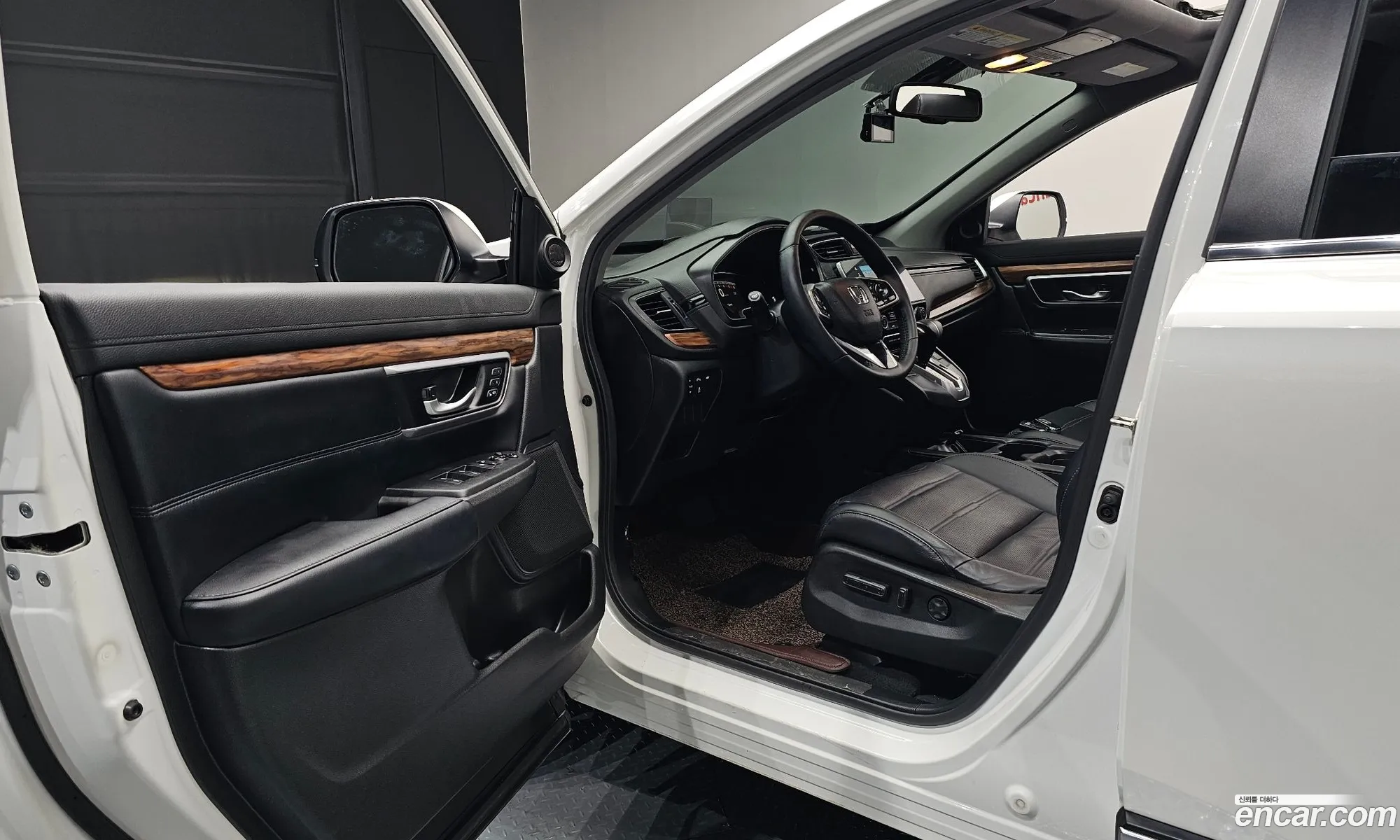 Honda CR-V 2017 5J6RW2890HL522241 — 10