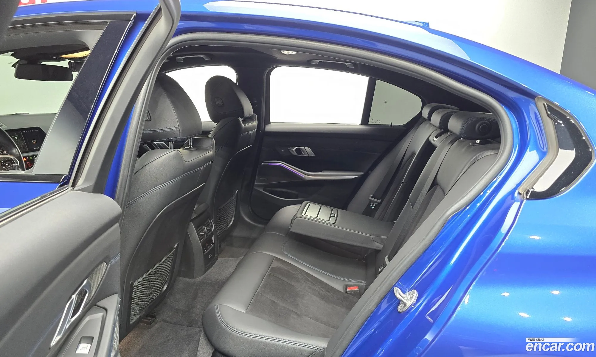 BMW 3 Series 2021 — 28
