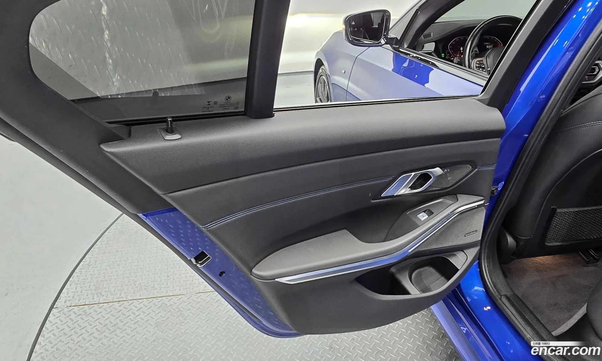 BMW 3 Series 2021 — 16