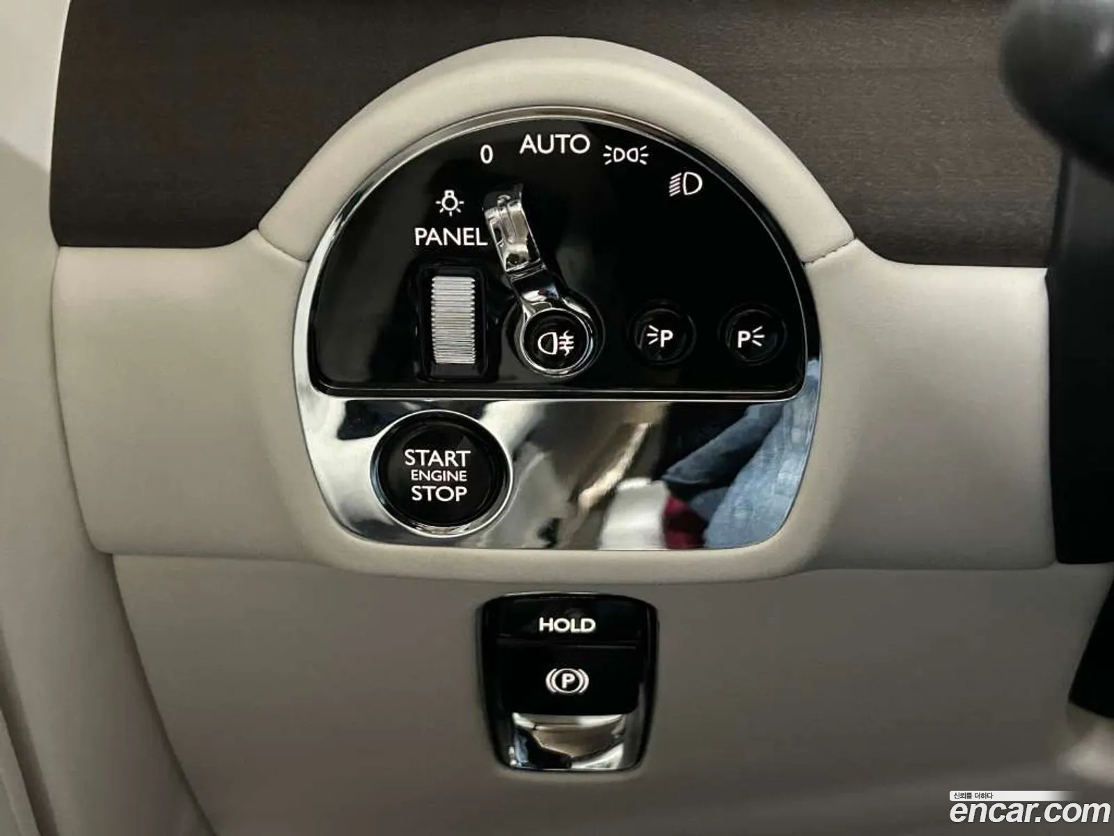 Rolls-Royce Spectre 2024 — 15